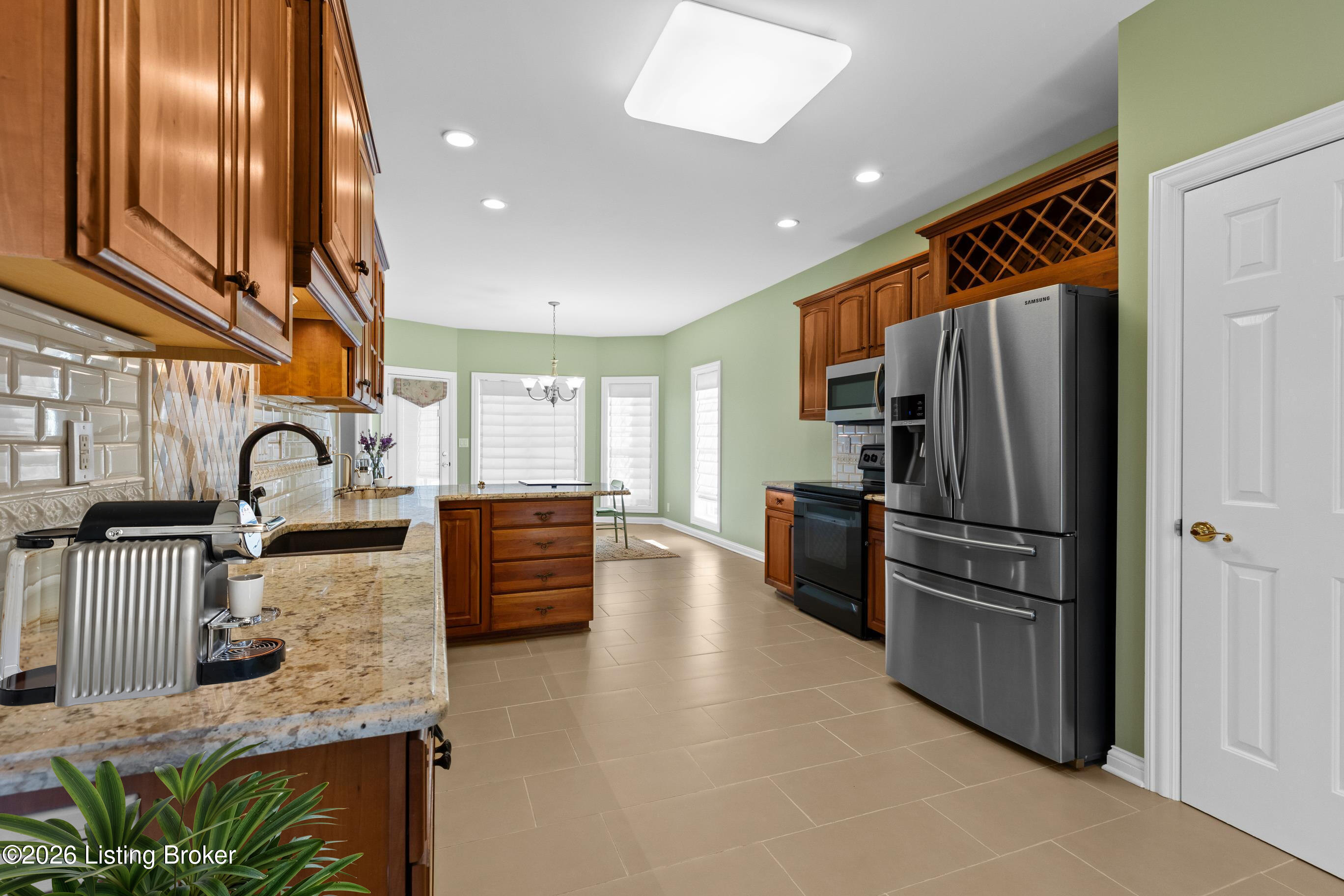 13809 High Trail Ct