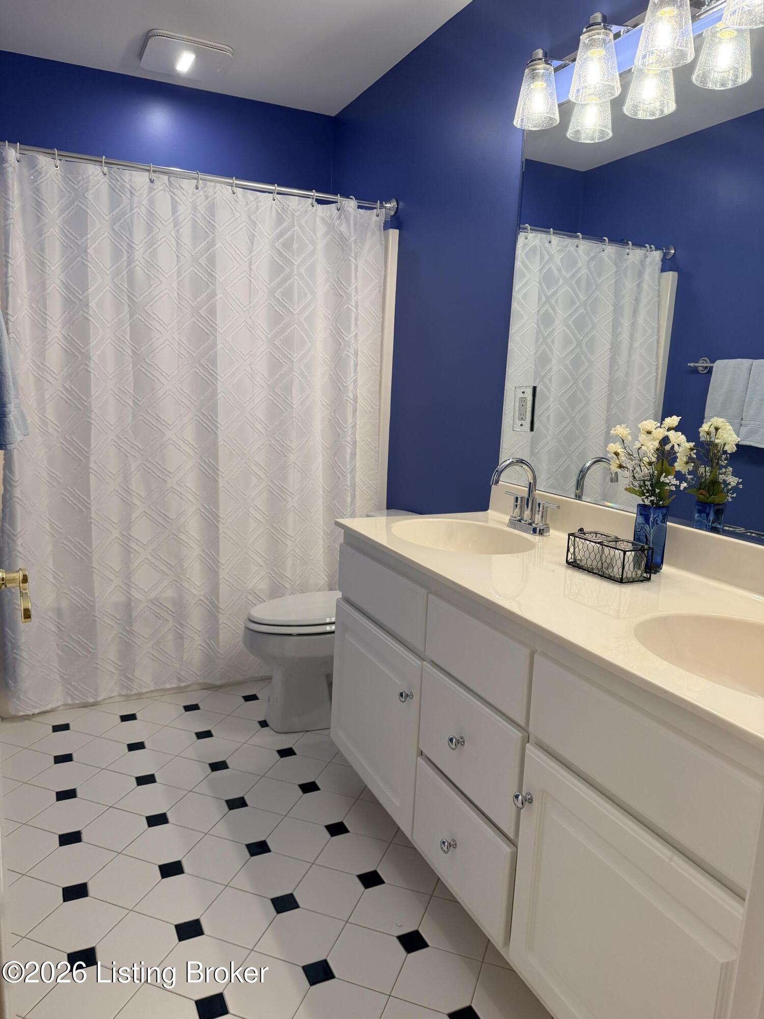 13809 High Trail Ct