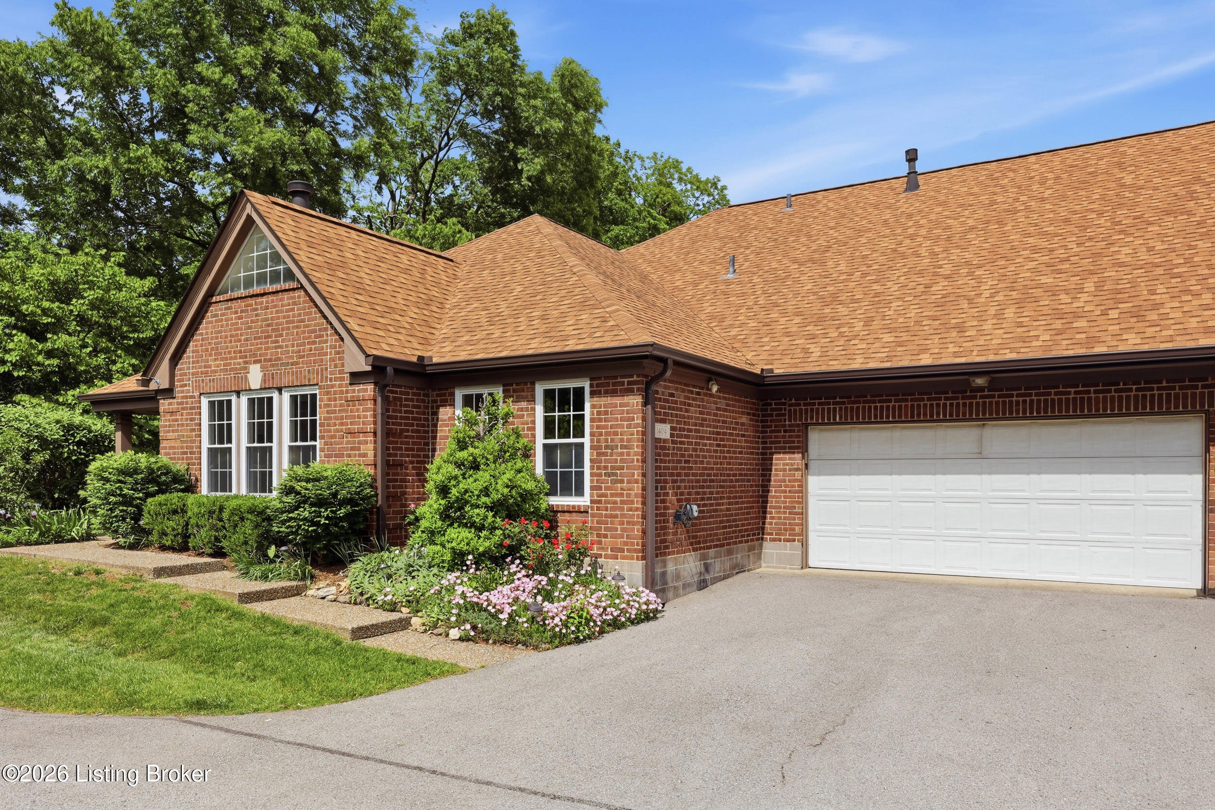 1404 Eastbridge Ct