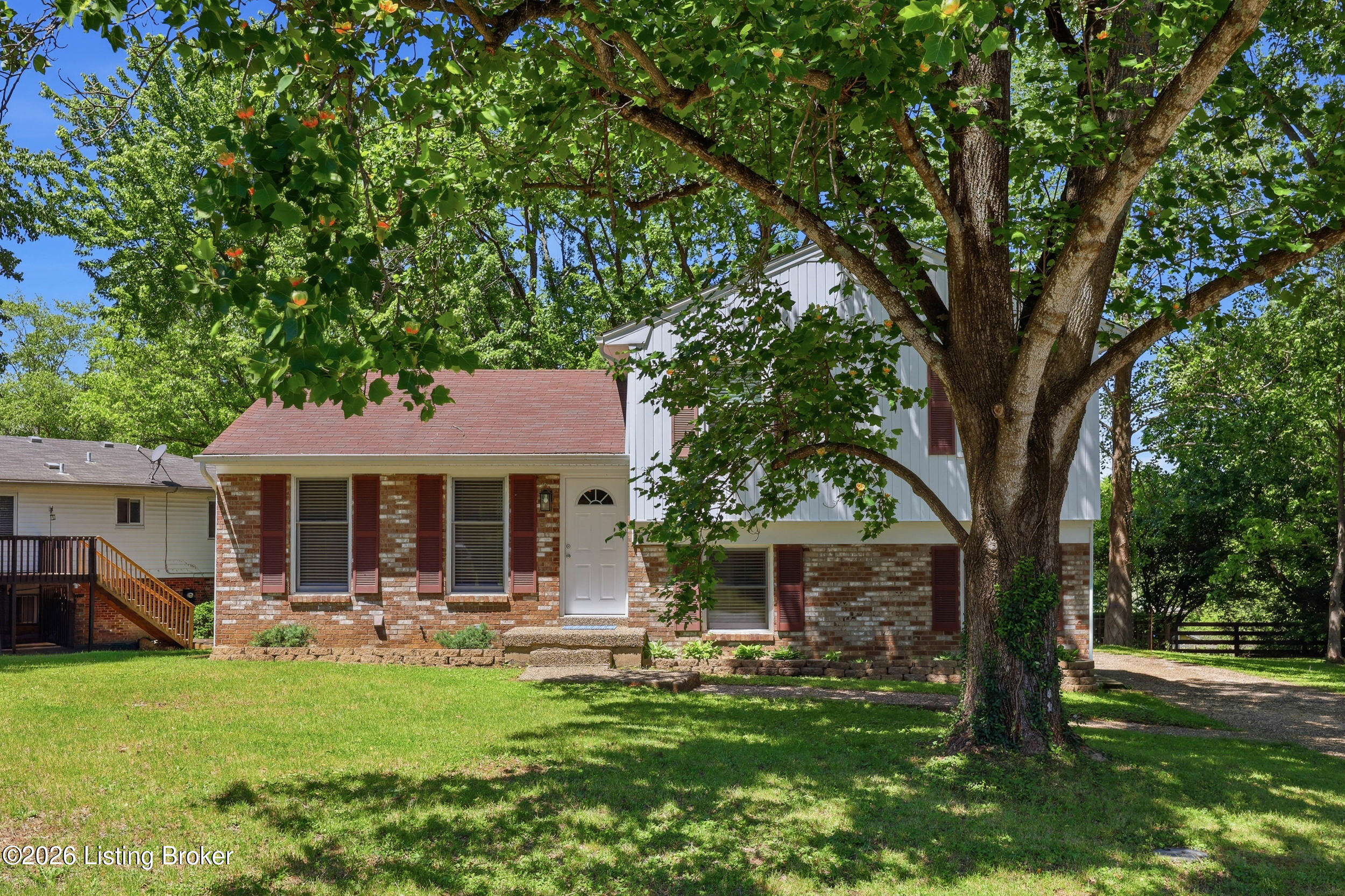 7307 Wood Rock Rd