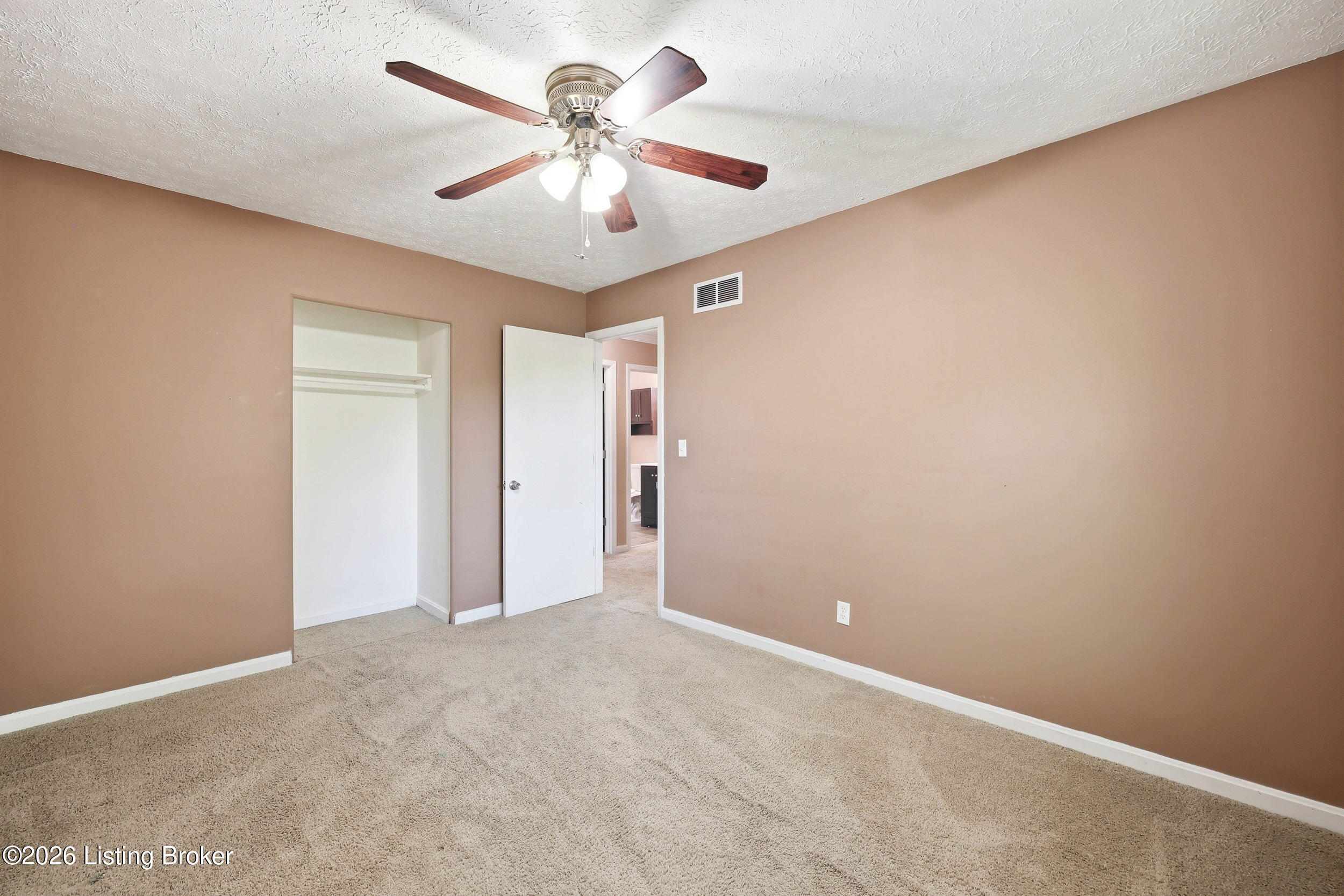 7307 Wood Rock Rd
