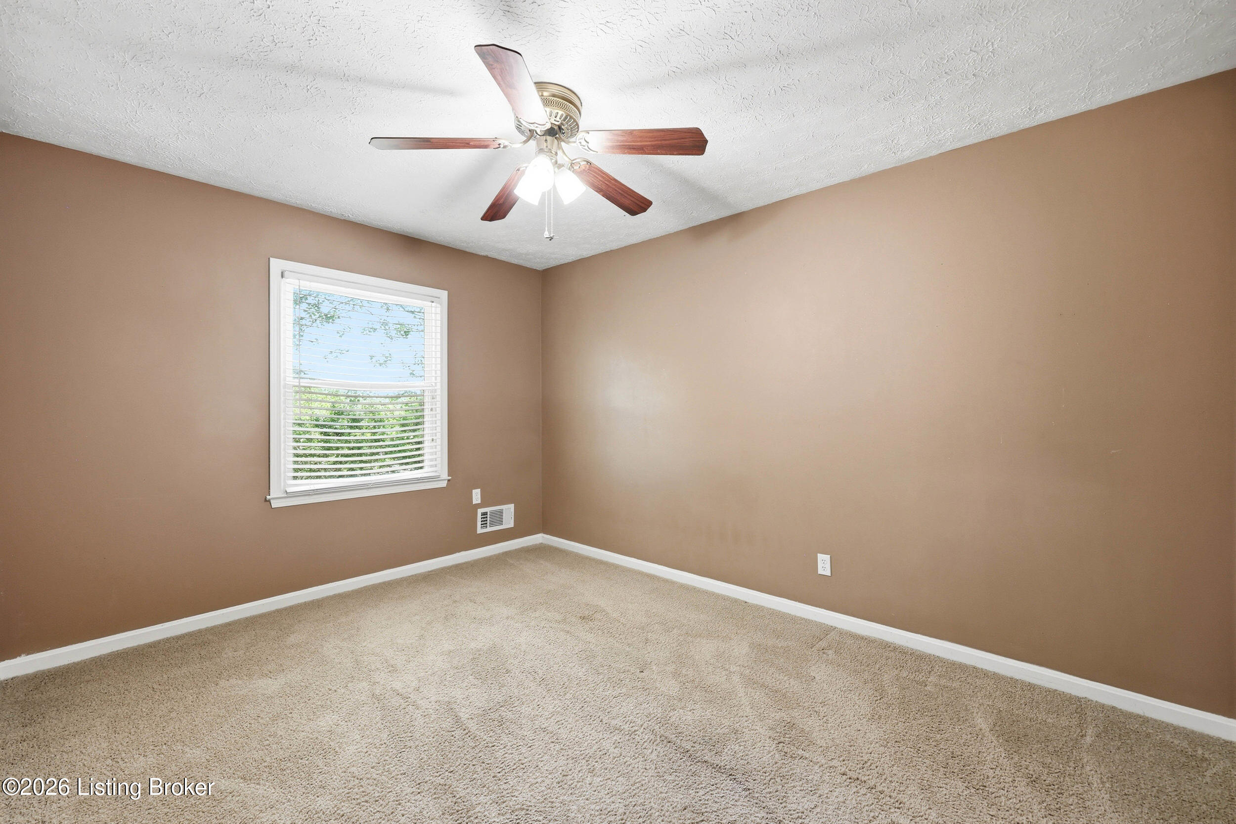 7307 Wood Rock Rd