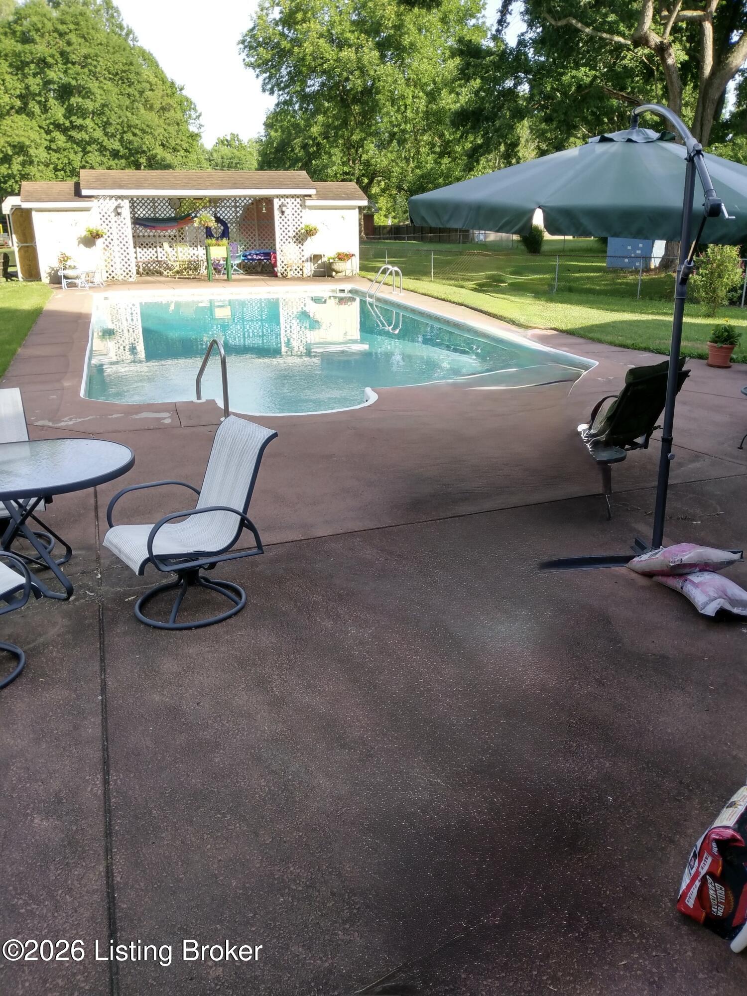 3808 Gaywood Dr