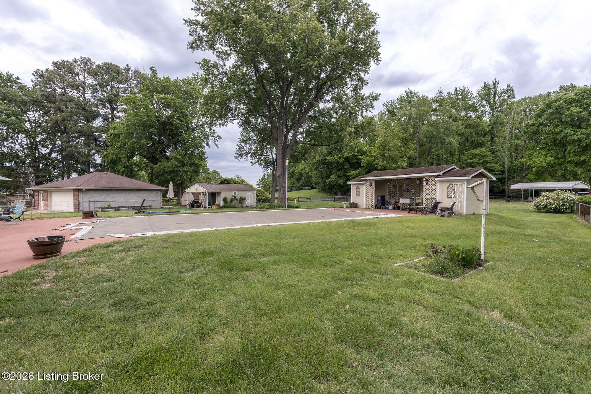 3808 Gaywood Dr