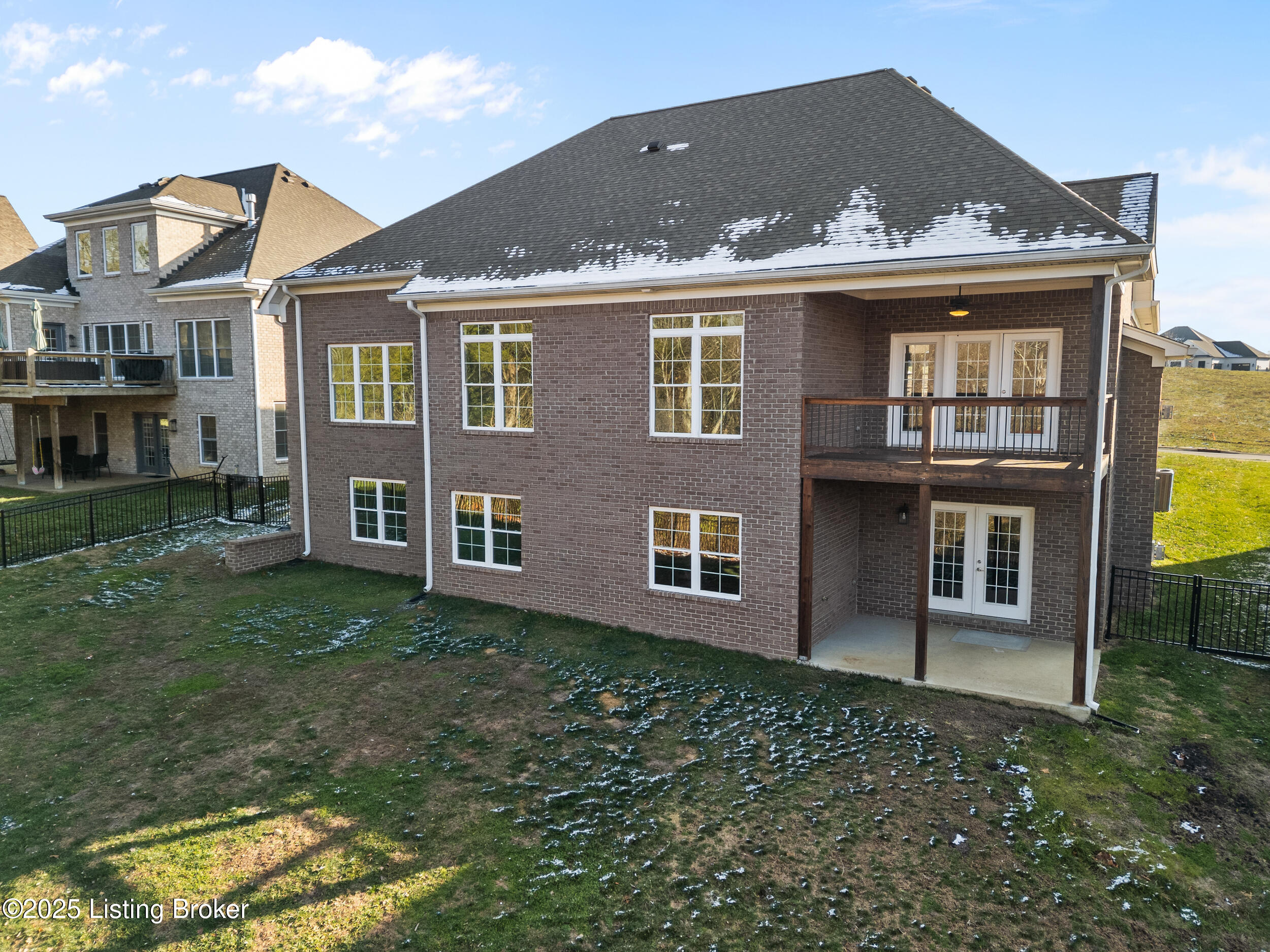 1508 Lincoln Hill Way