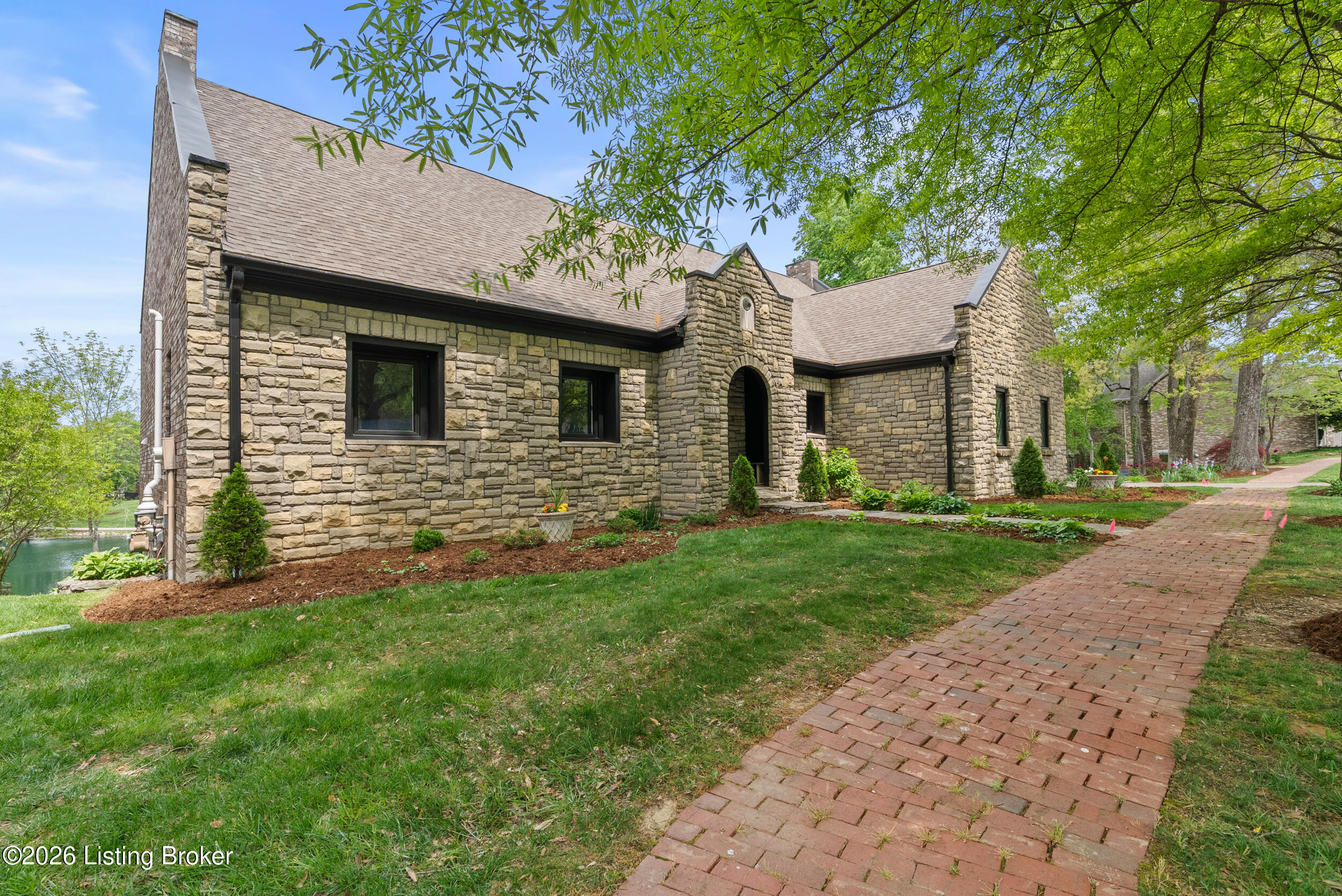 213 Buckland Trace