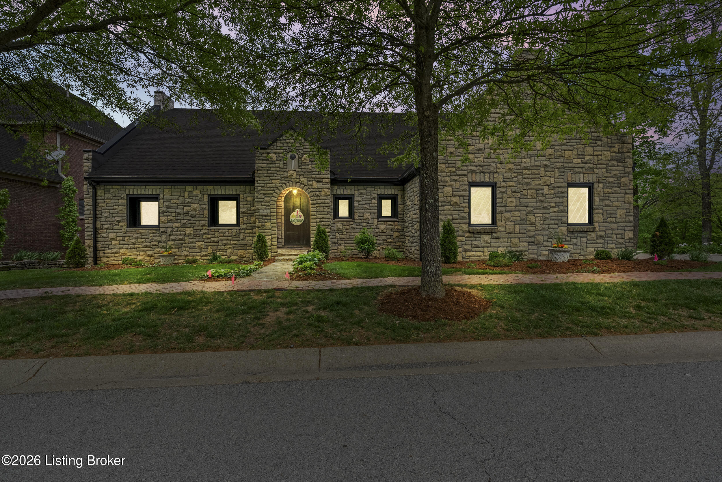 213 Buckland Trace