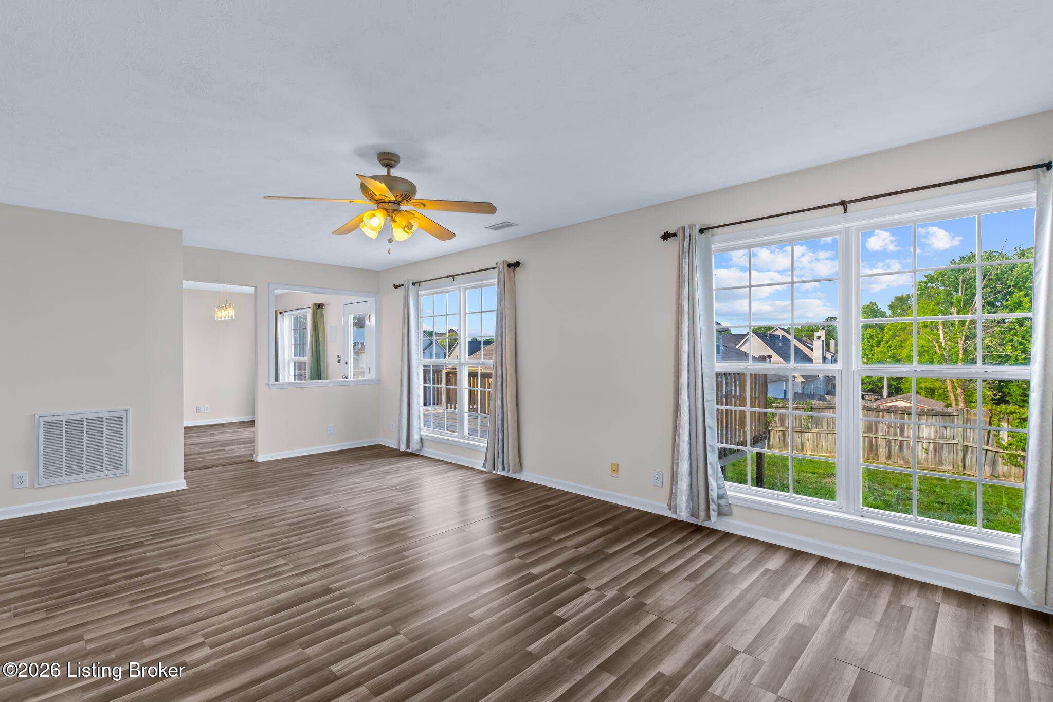 5001 Middlesex Dr