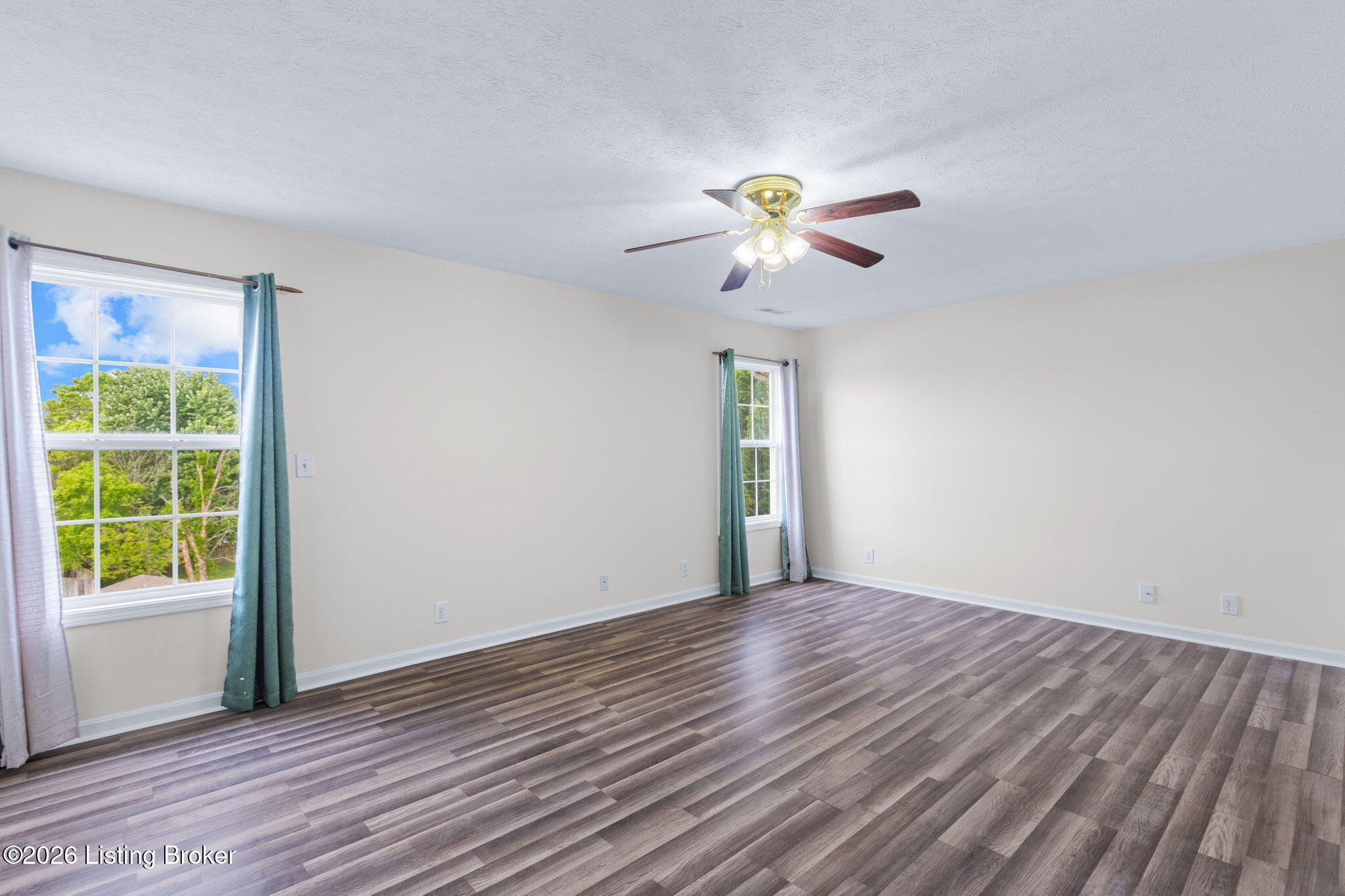5001 Middlesex Dr