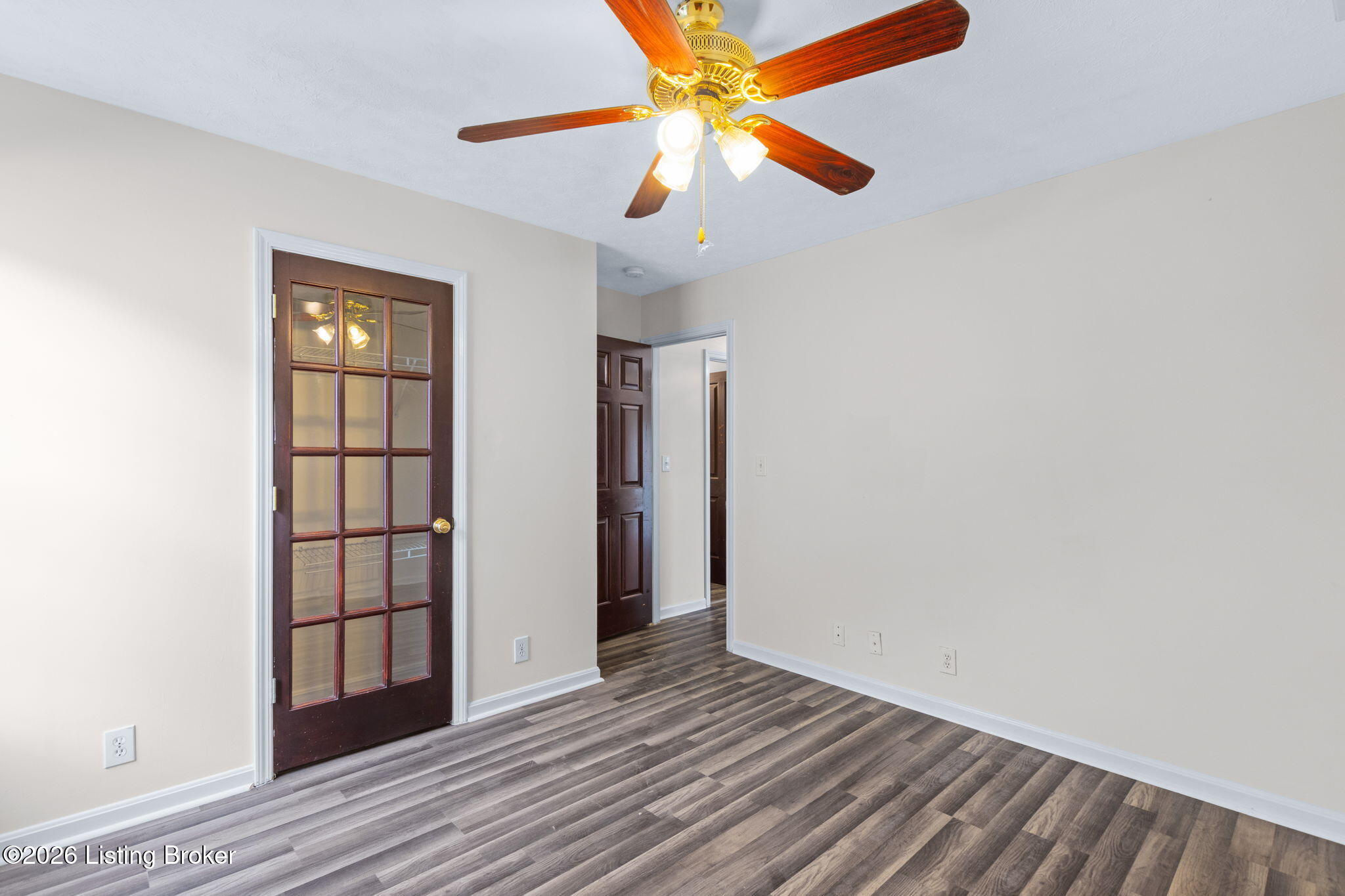 5001 Middlesex Dr