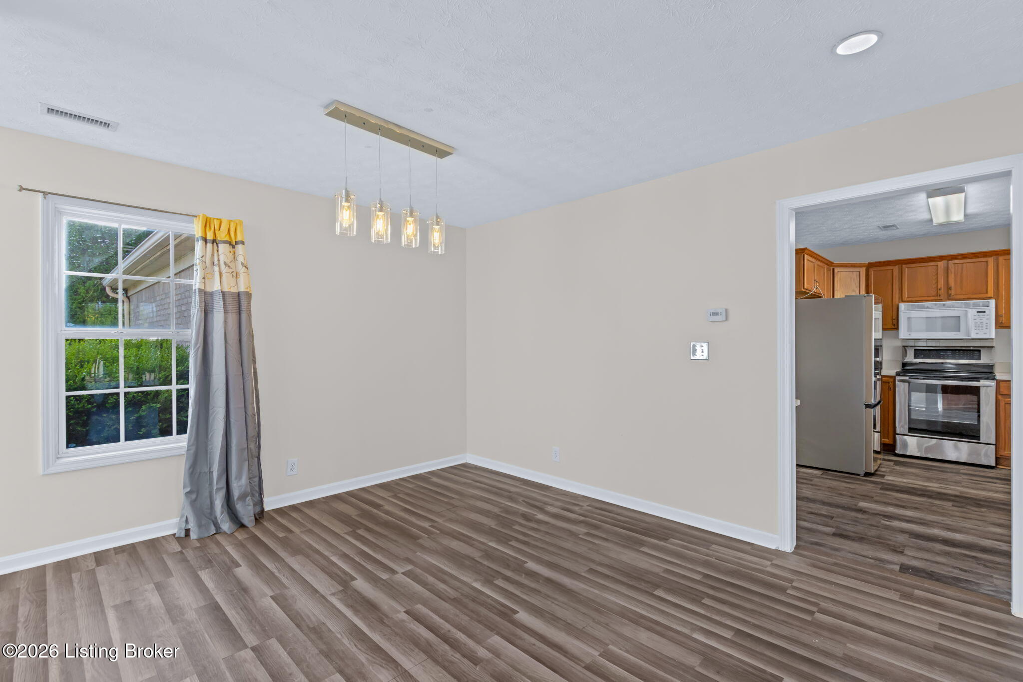 5001 Middlesex Dr