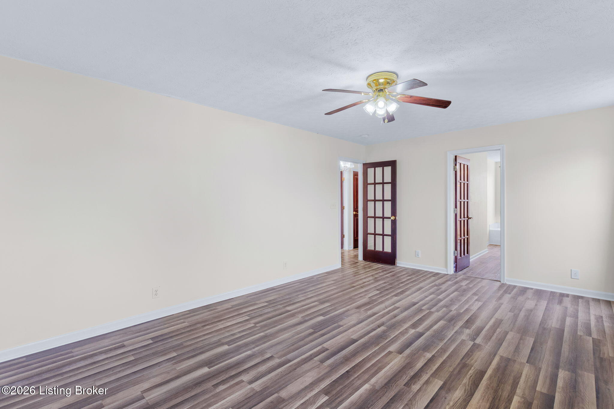 5001 Middlesex Dr