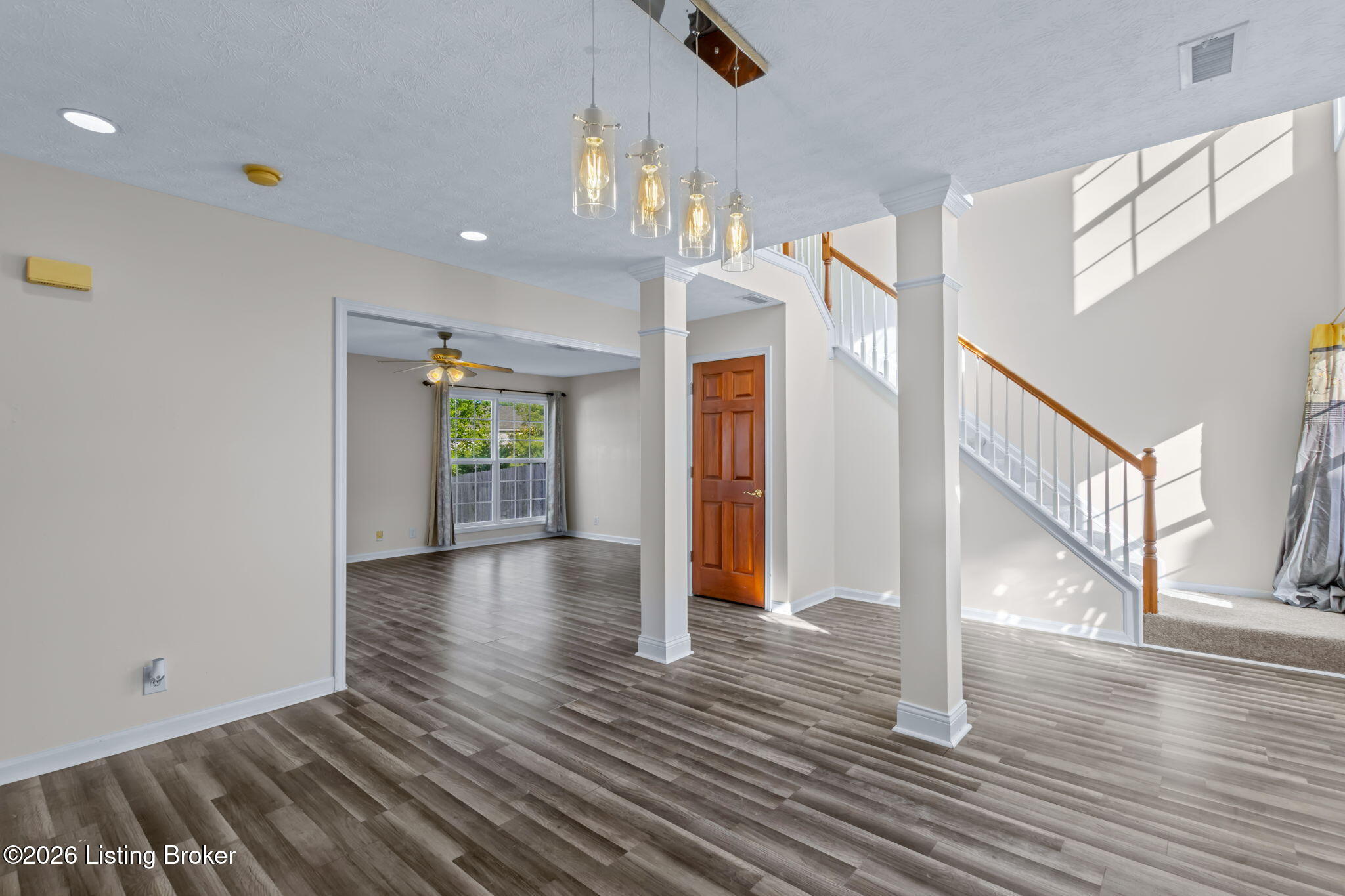 5001 Middlesex Dr