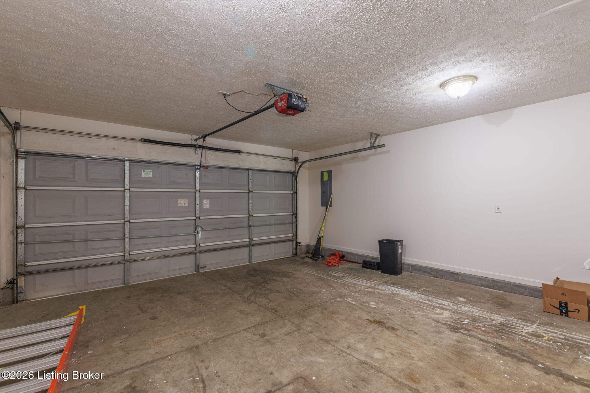 5001 Middlesex Dr