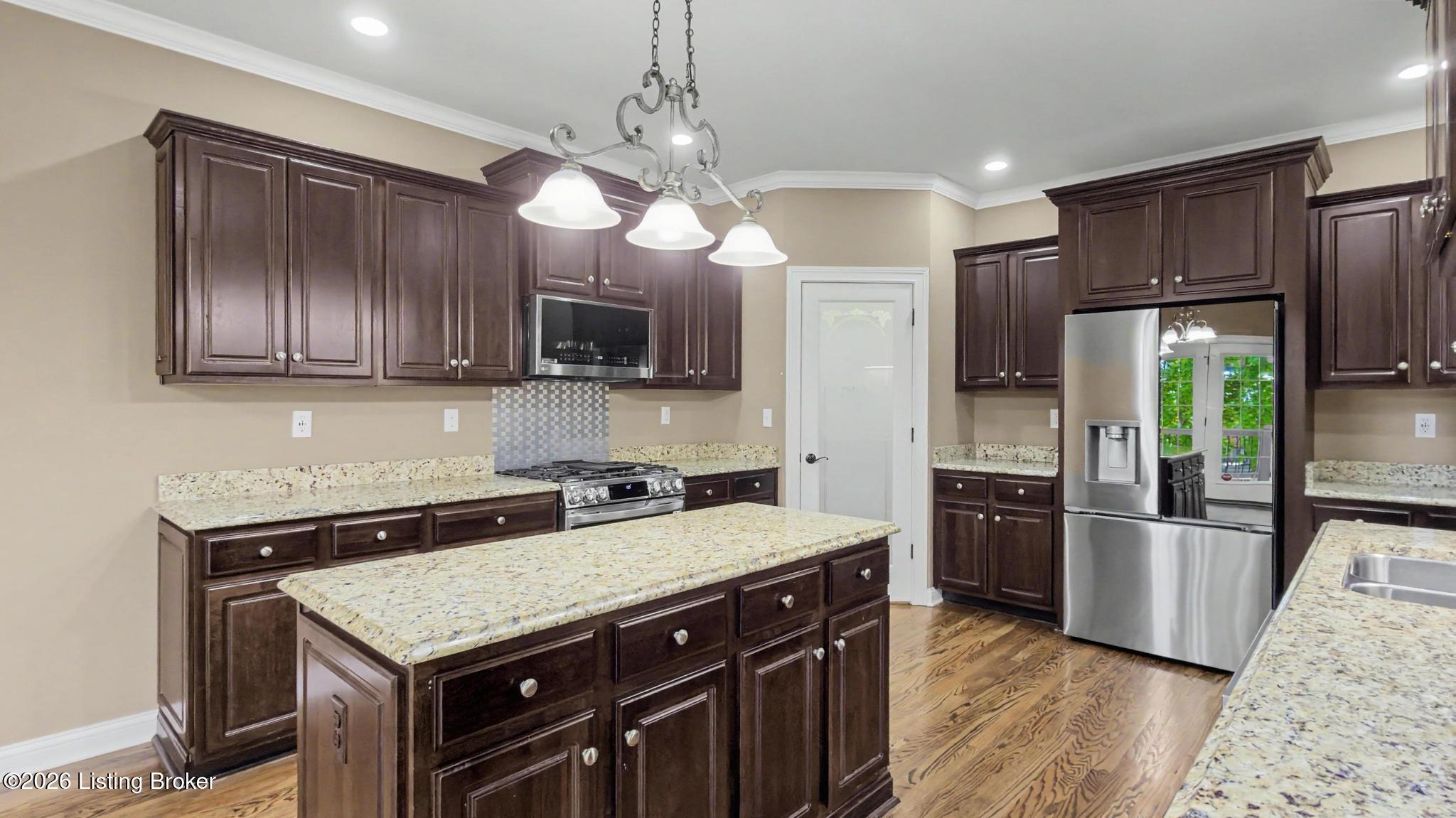 14712 Forbes Cir
