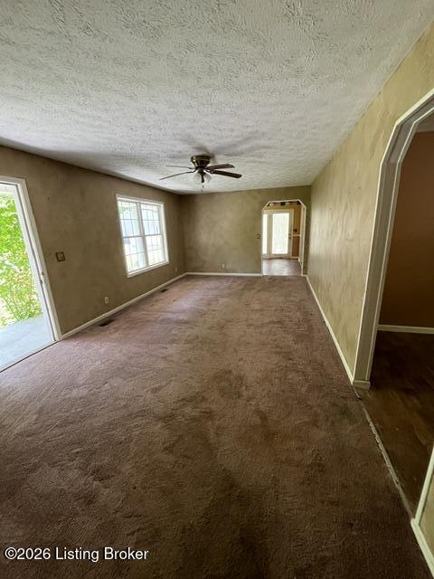 144 Bee Rd