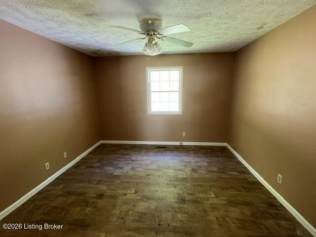 144 Bee Rd