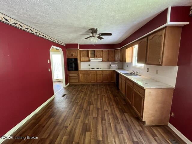 144 Bee Rd
