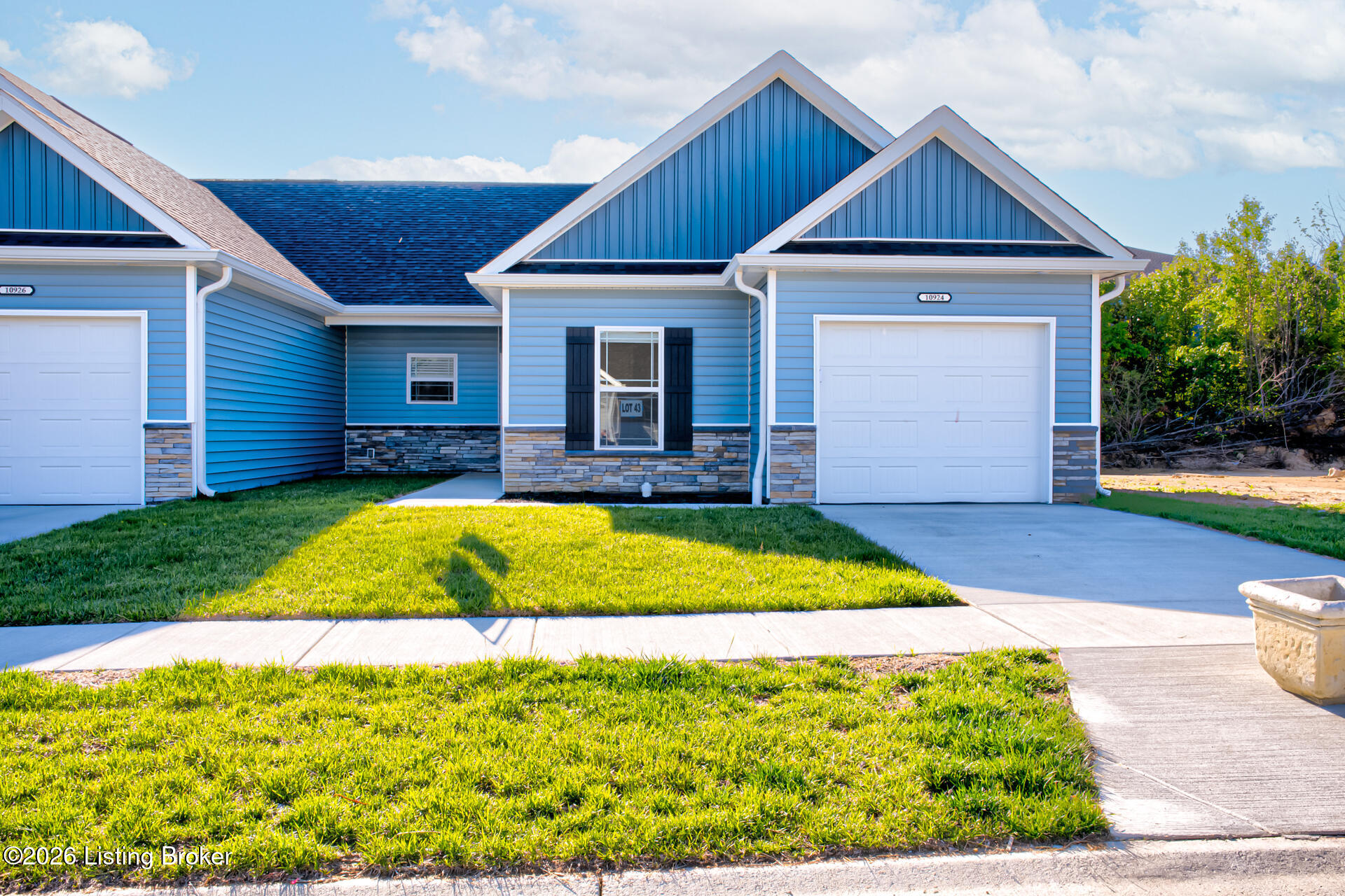 10924 Brookley Dr