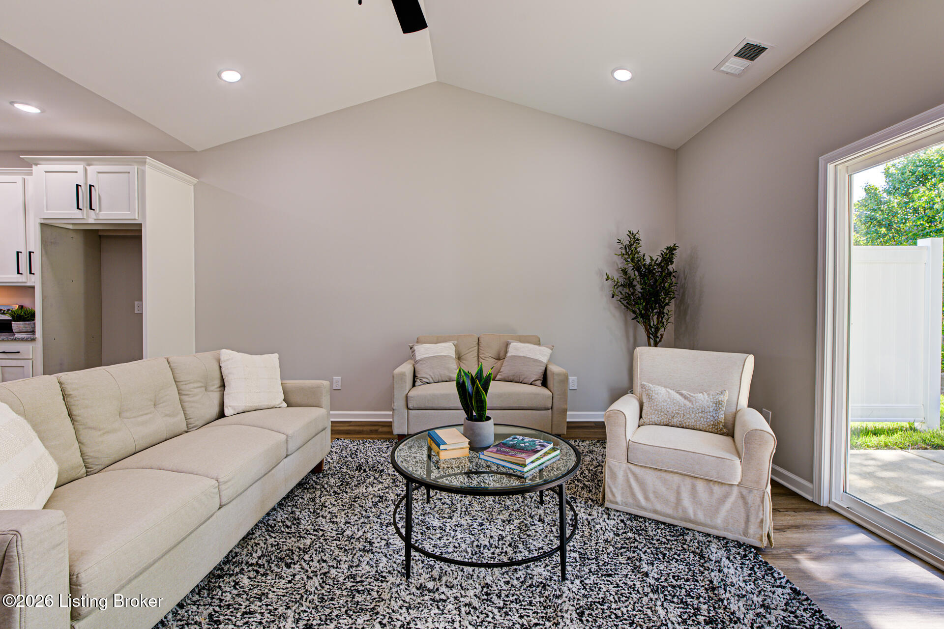 10924 Brookley Dr