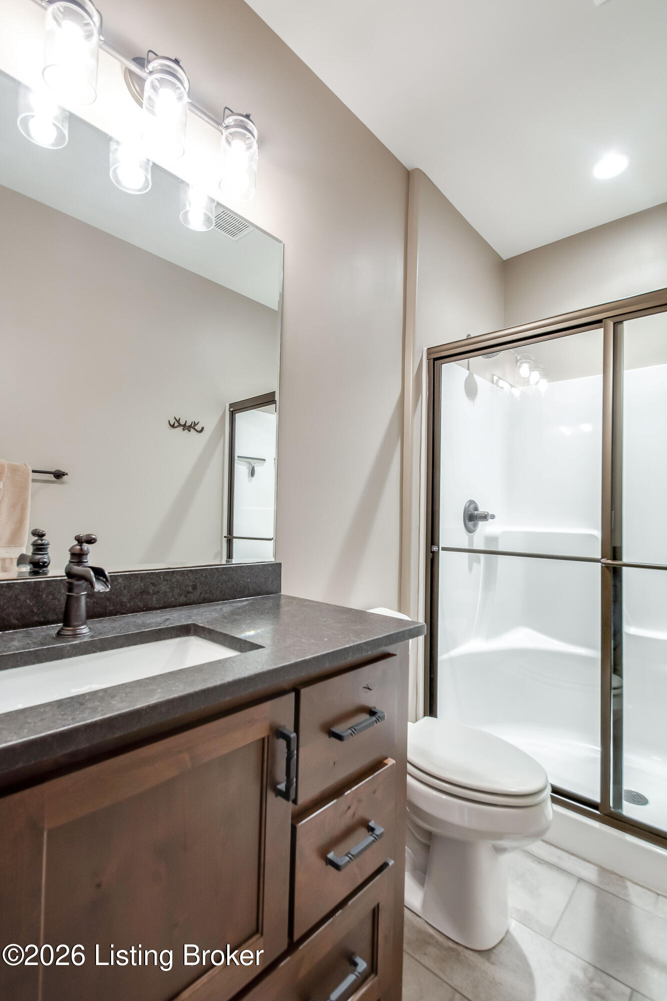 213 Locust Park Pl