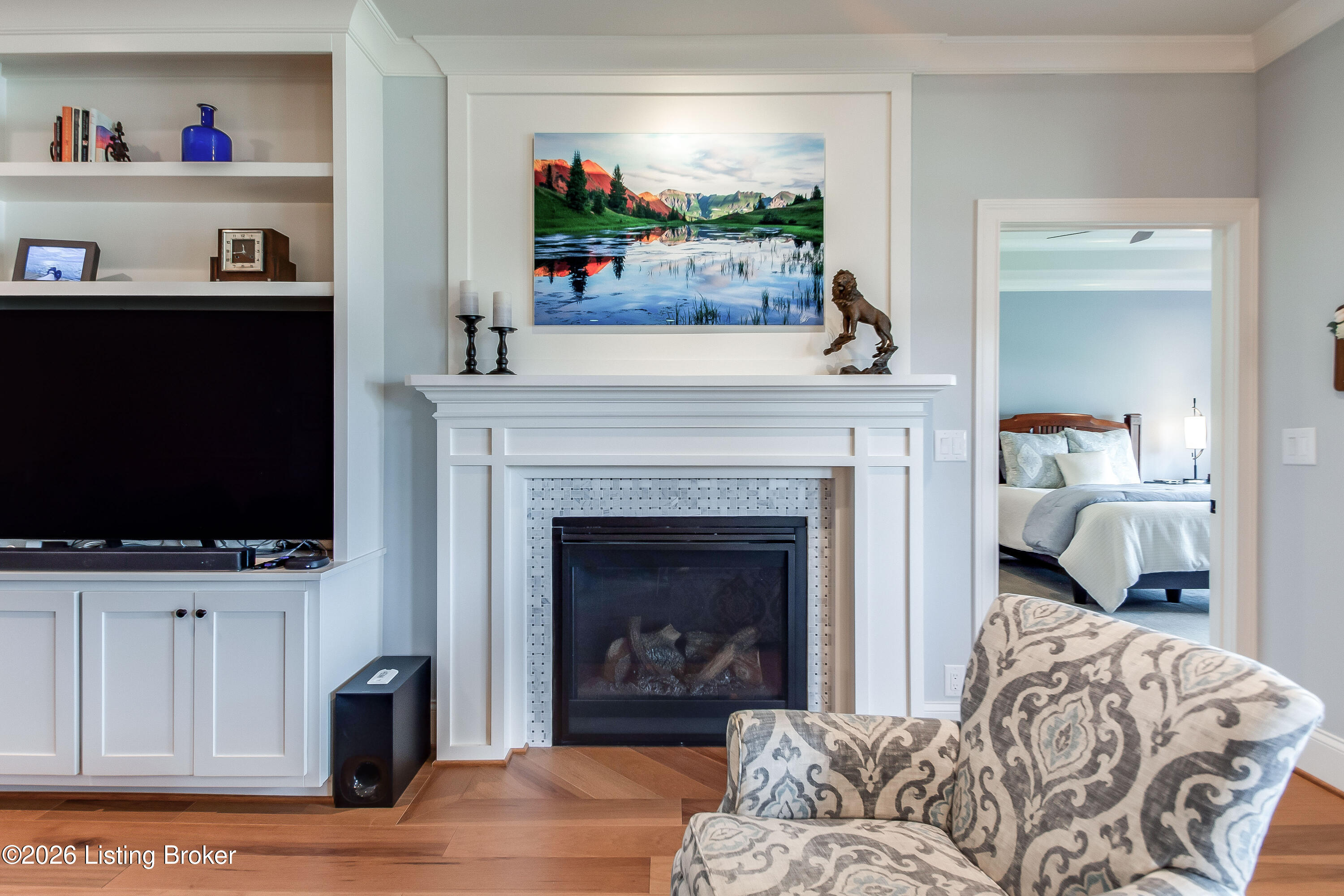213 Locust Park Pl