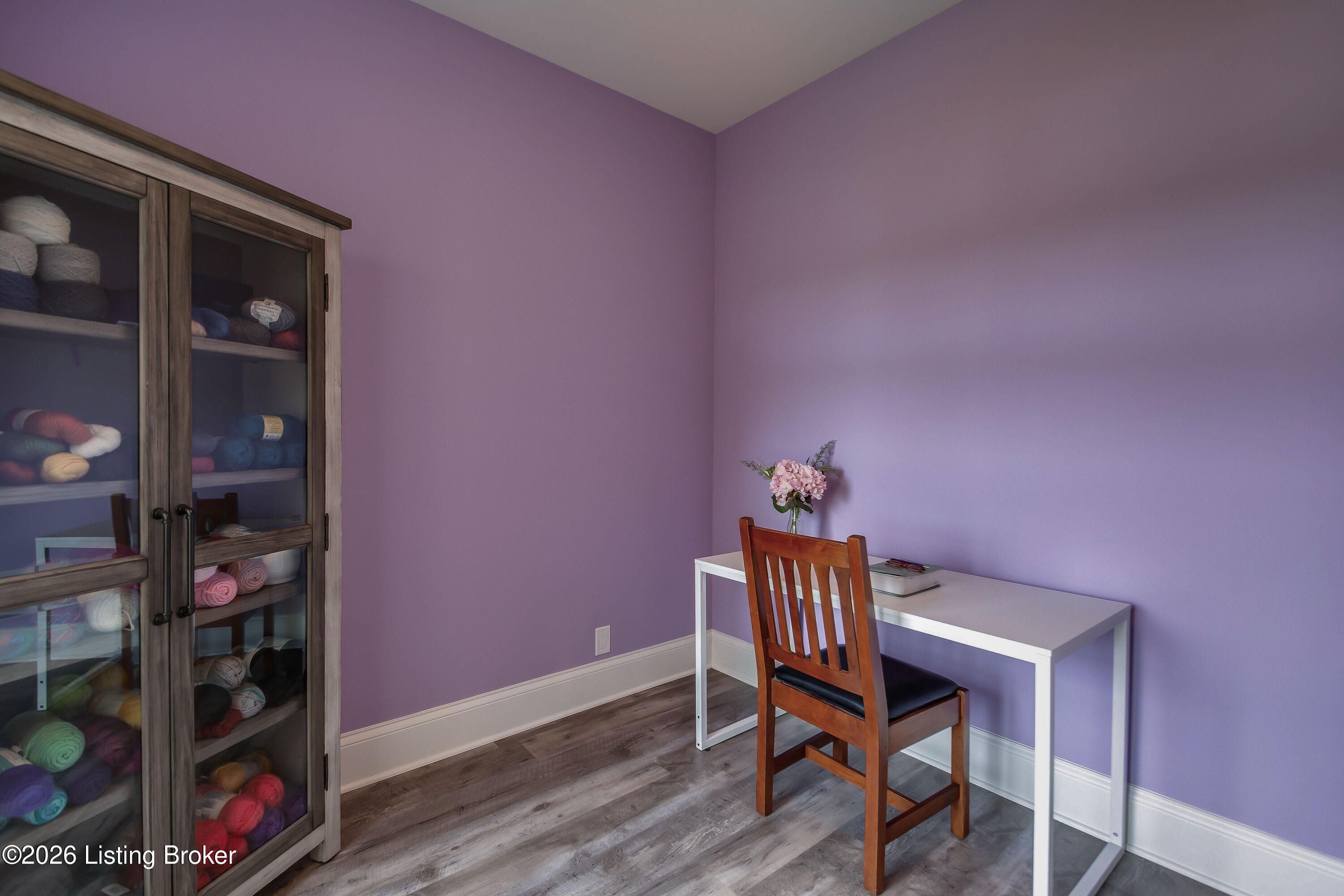 213 Locust Park Pl