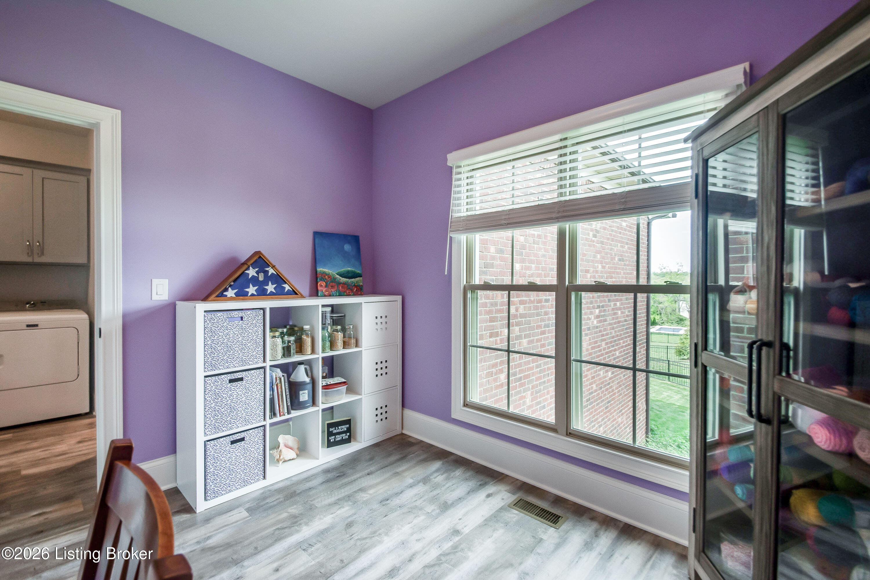 213 Locust Park Pl