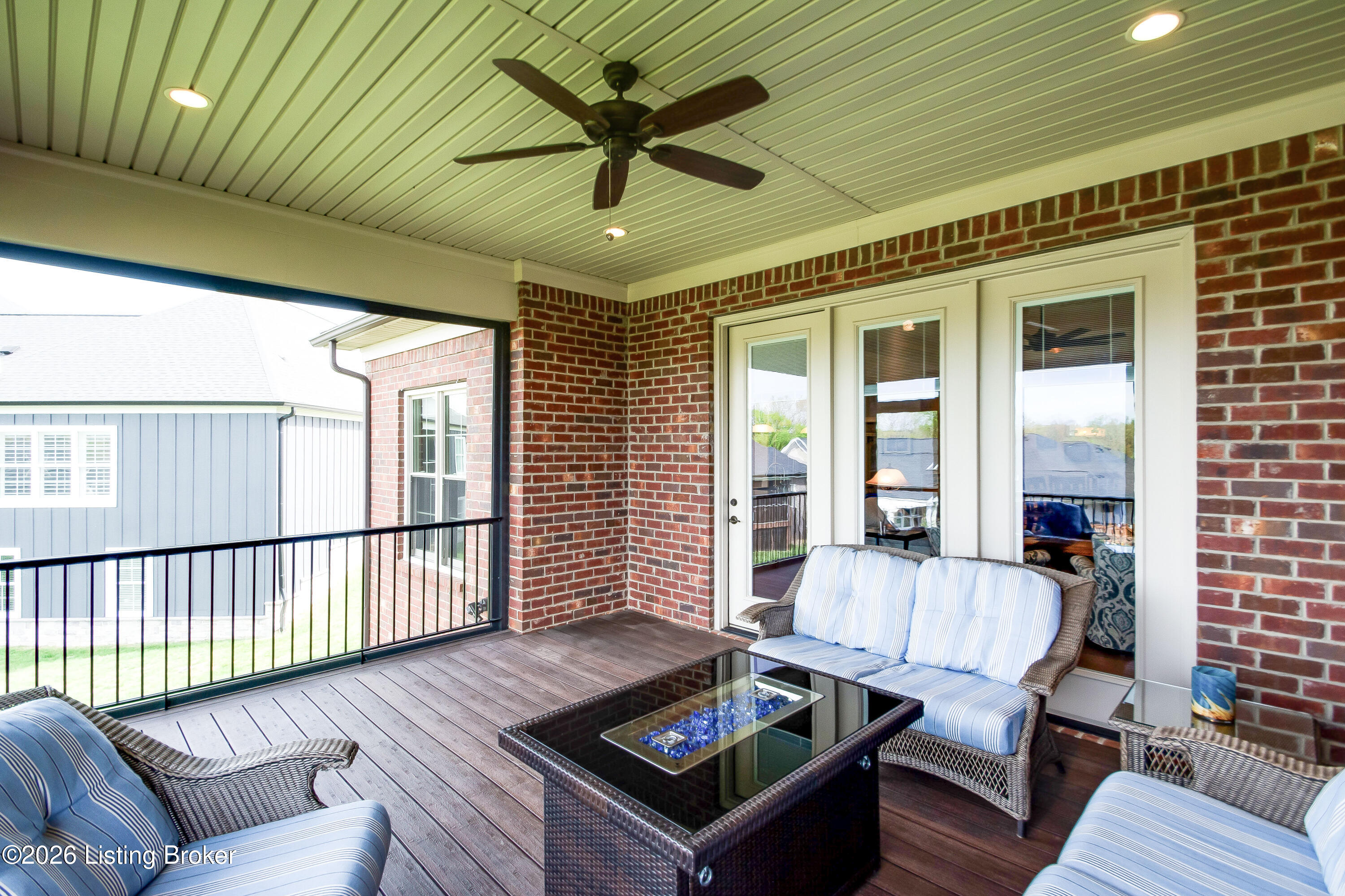 213 Locust Park Pl