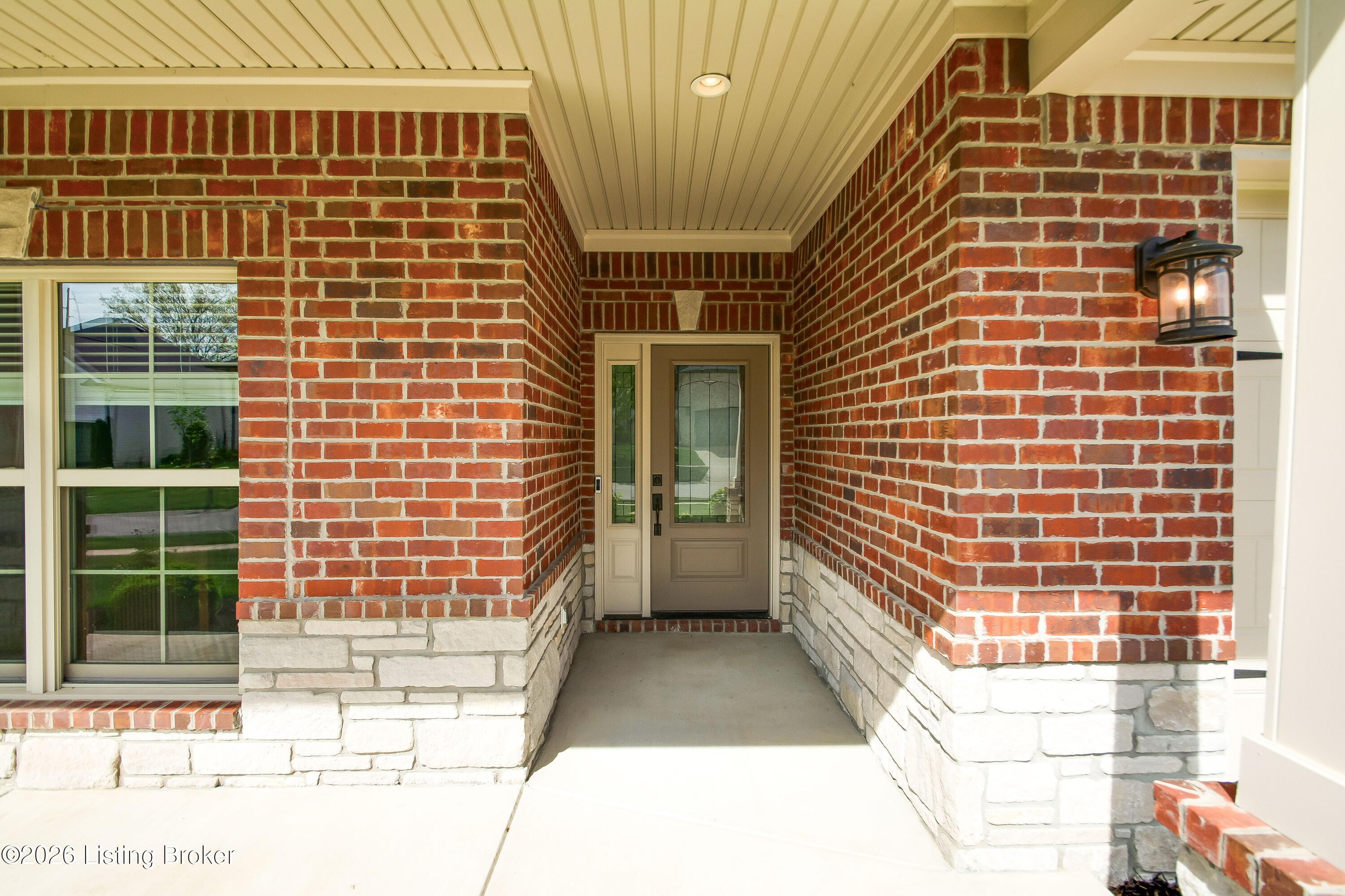 213 Locust Park Pl