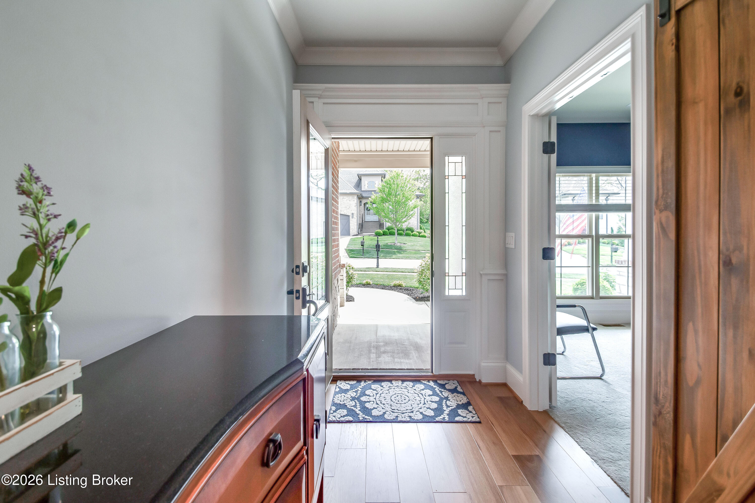 213 Locust Park Pl