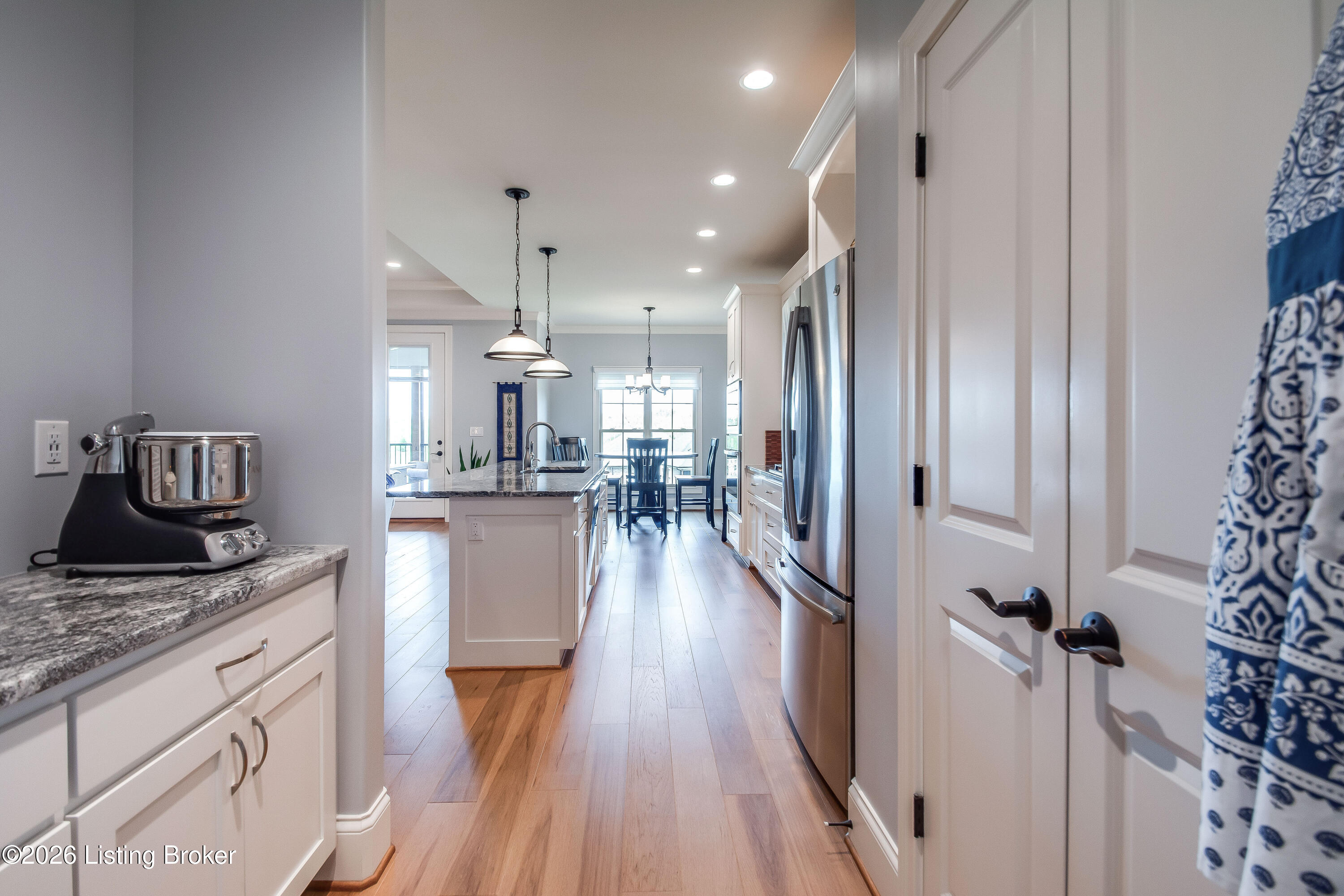 213 Locust Park Pl