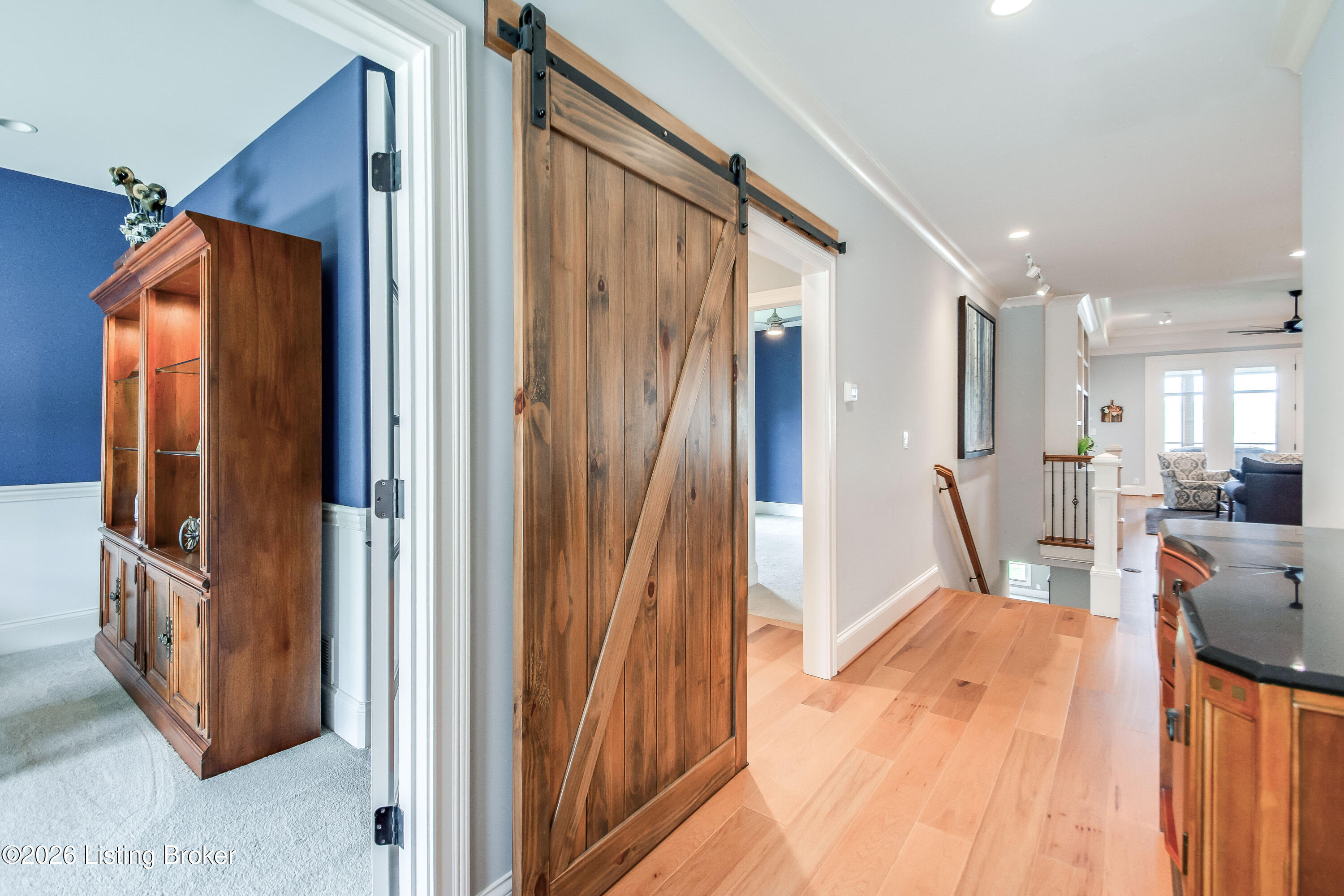 213 Locust Park Pl