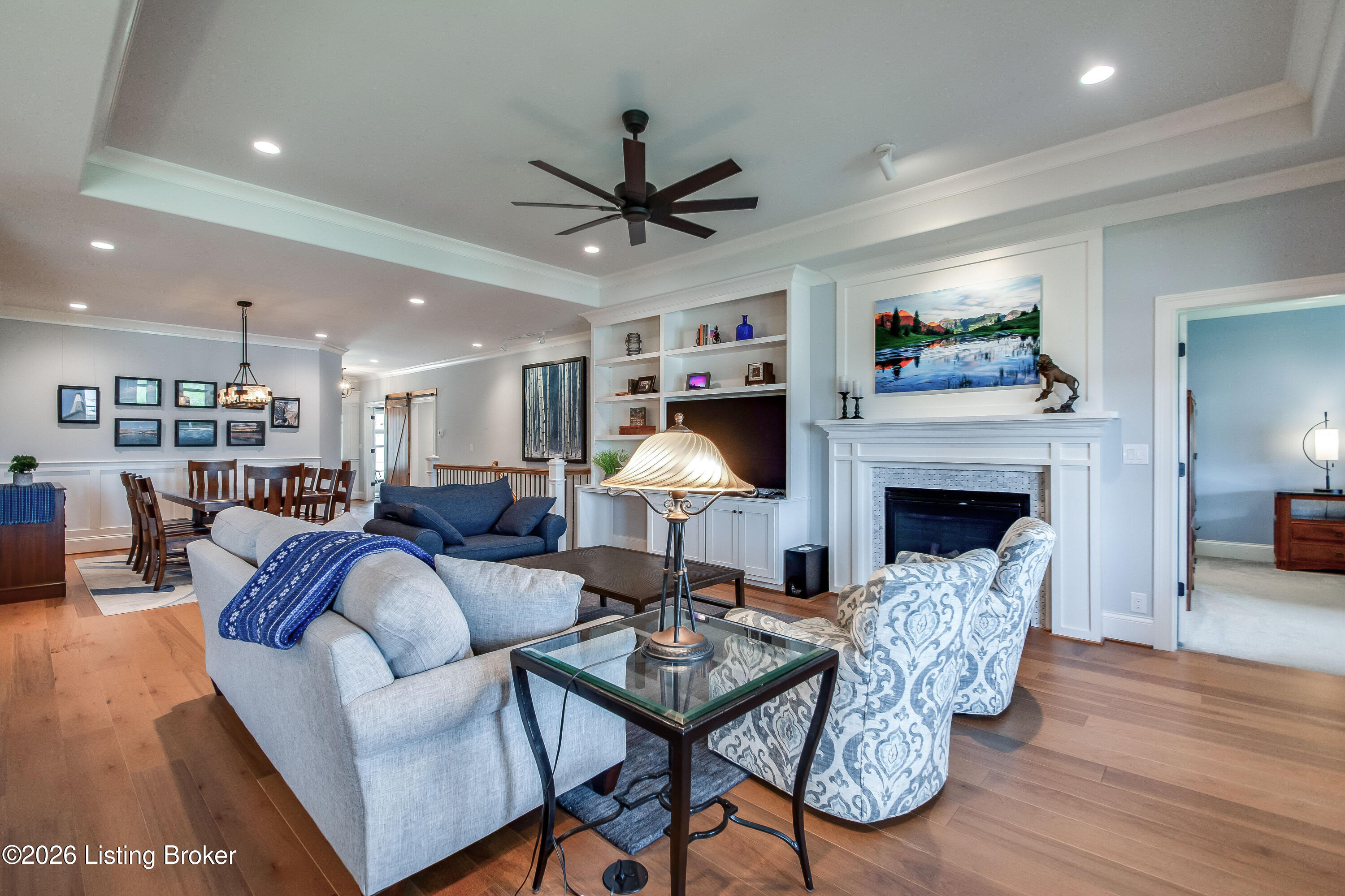 213 Locust Park Pl