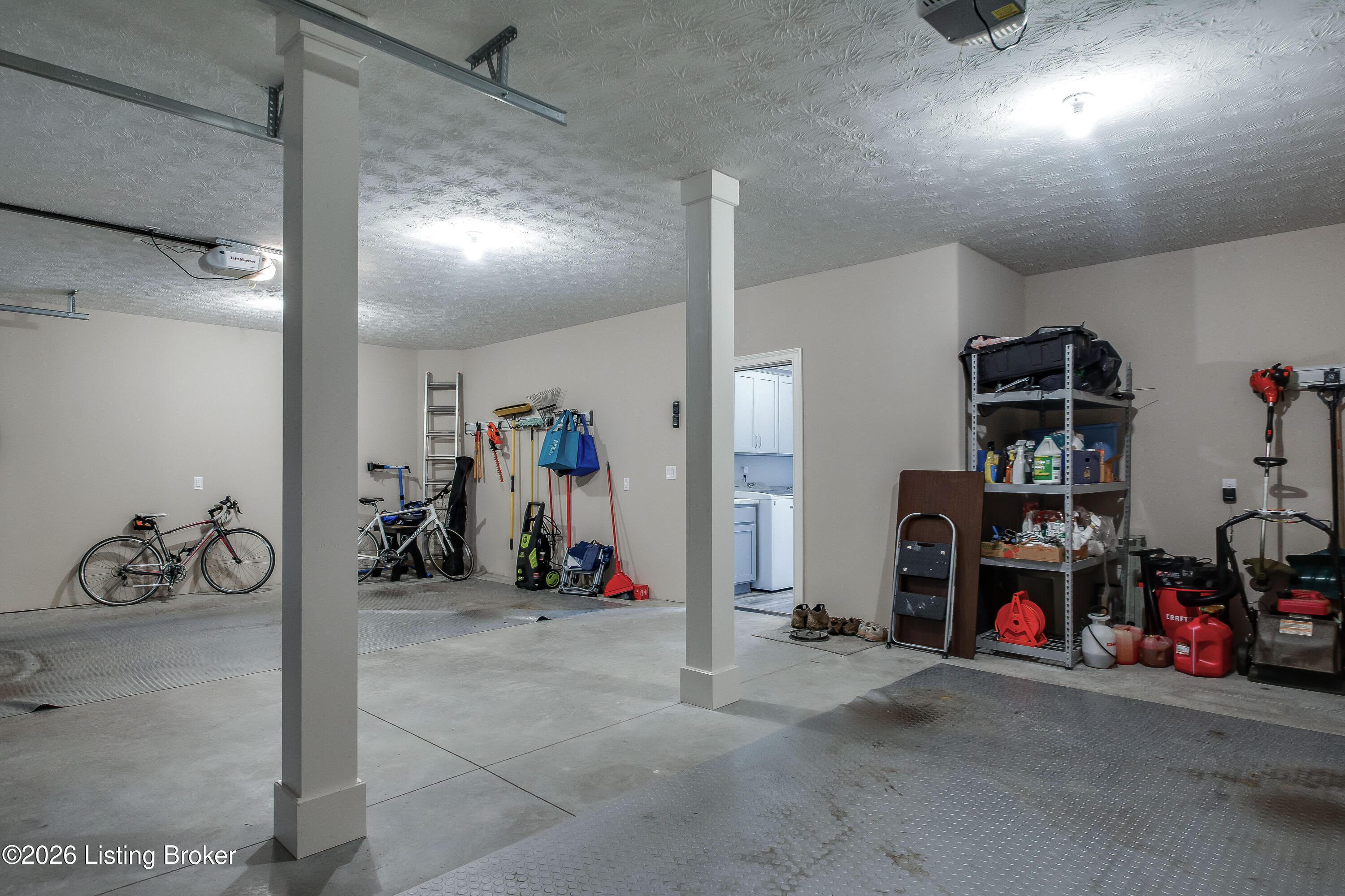 213 Locust Park Pl