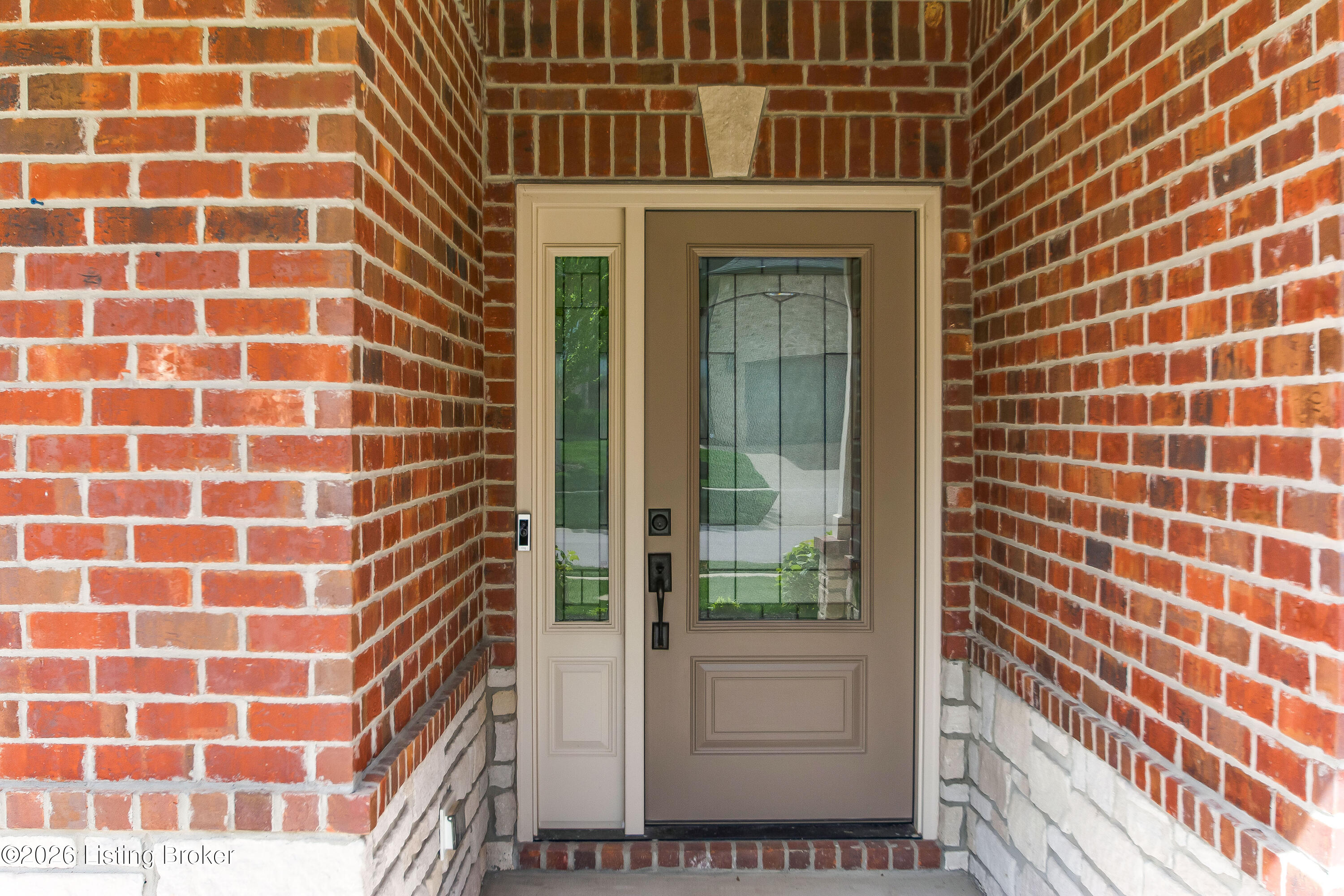 213 Locust Park Pl