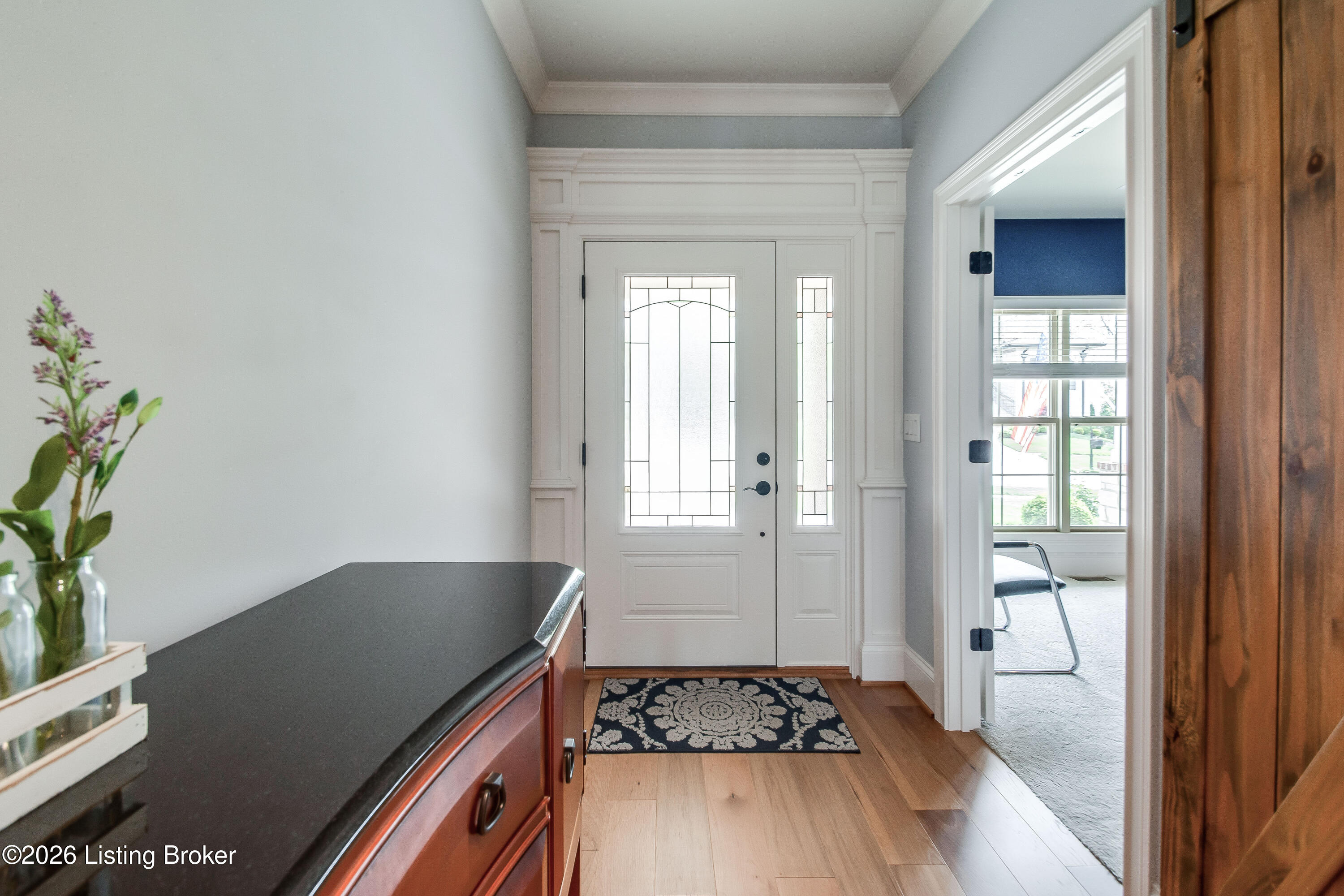 213 Locust Park Pl