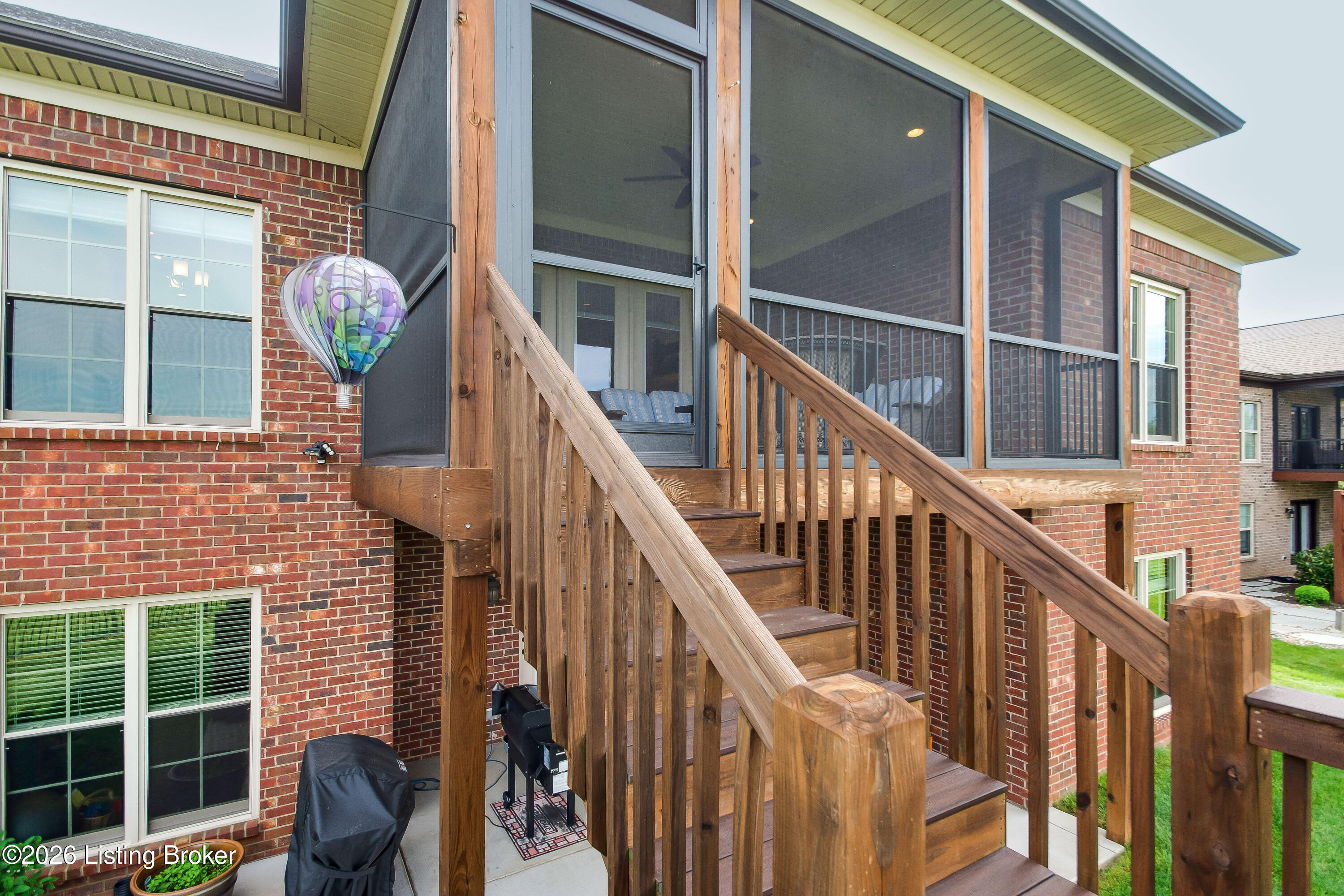 213 Locust Park Pl