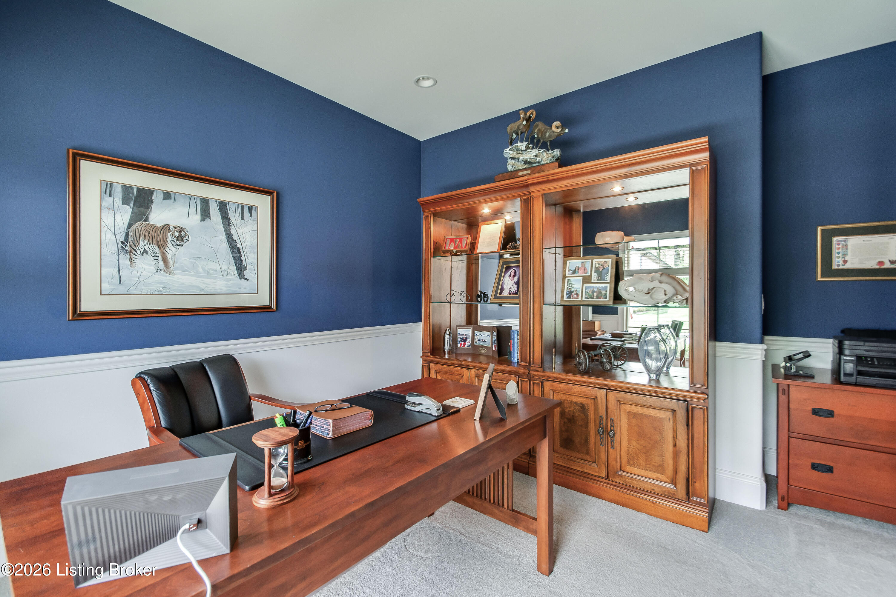 213 Locust Park Pl