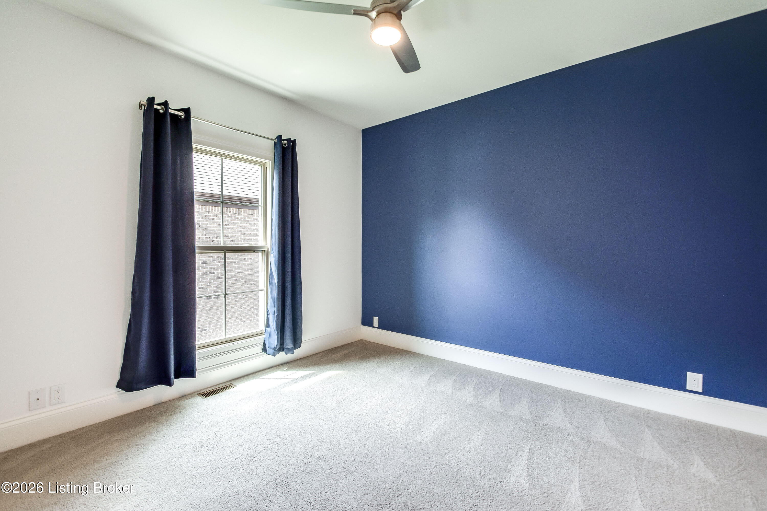 213 Locust Park Pl