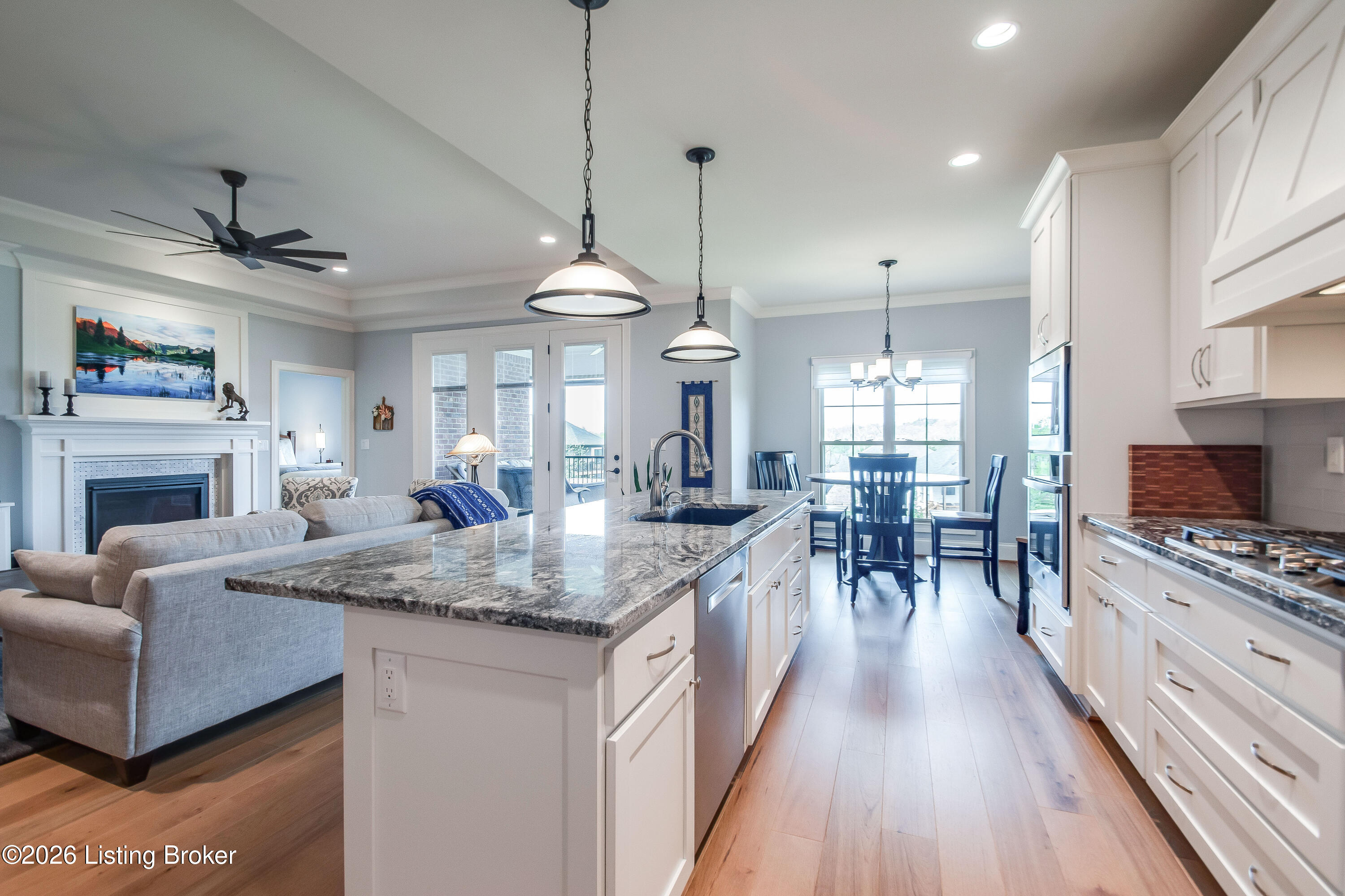 213 Locust Park Pl