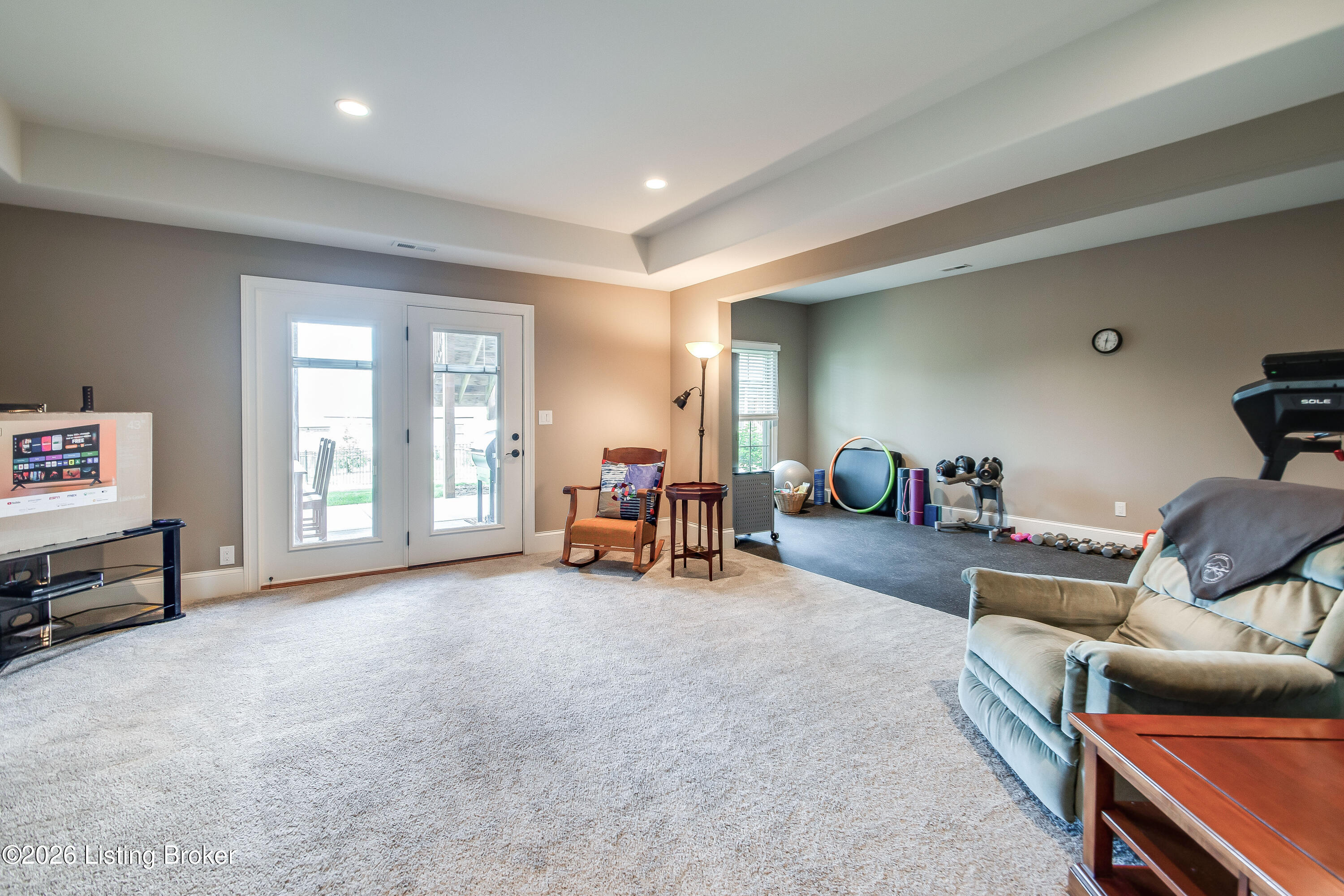 213 Locust Park Pl