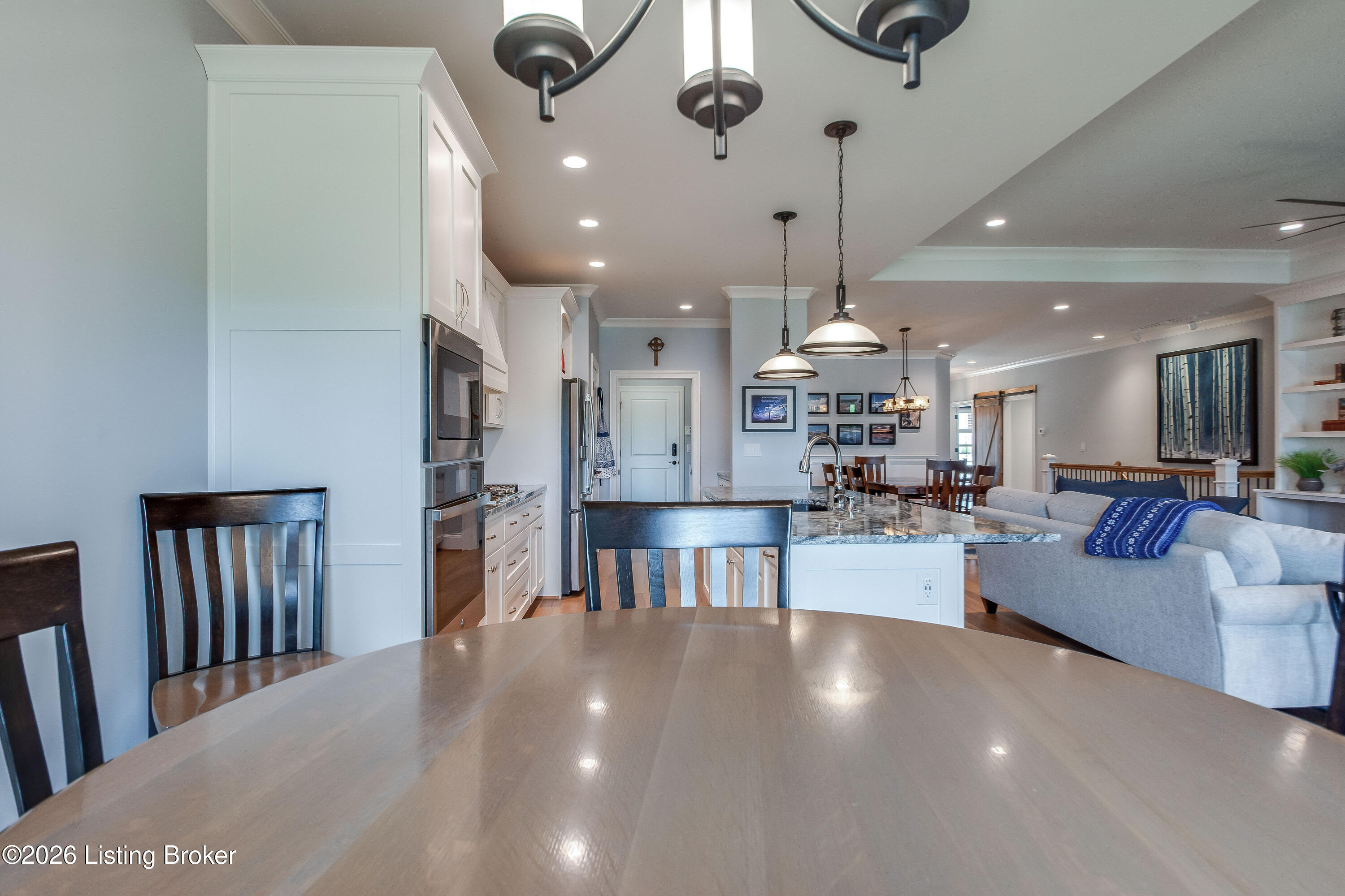 213 Locust Park Pl