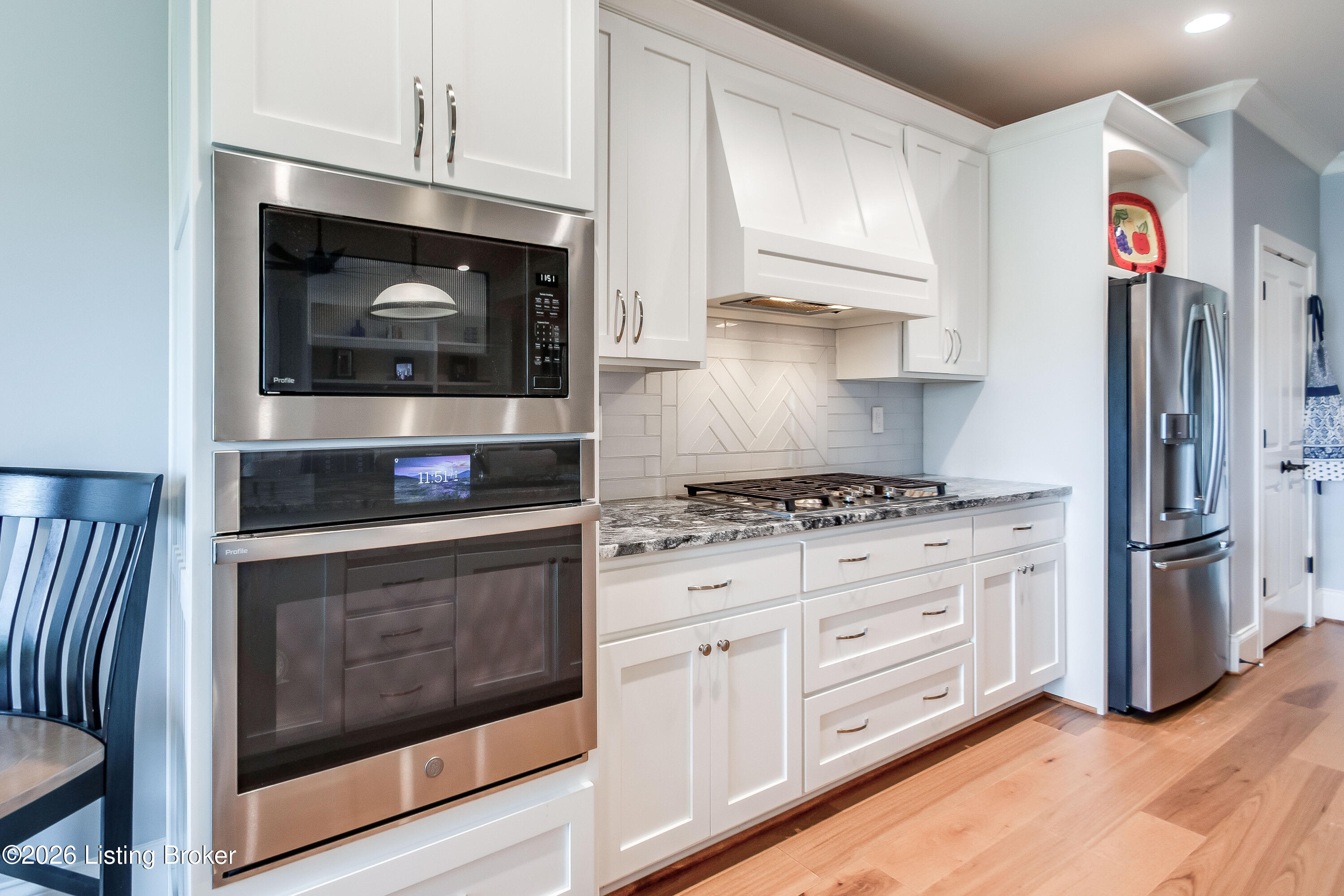 213 Locust Park Pl