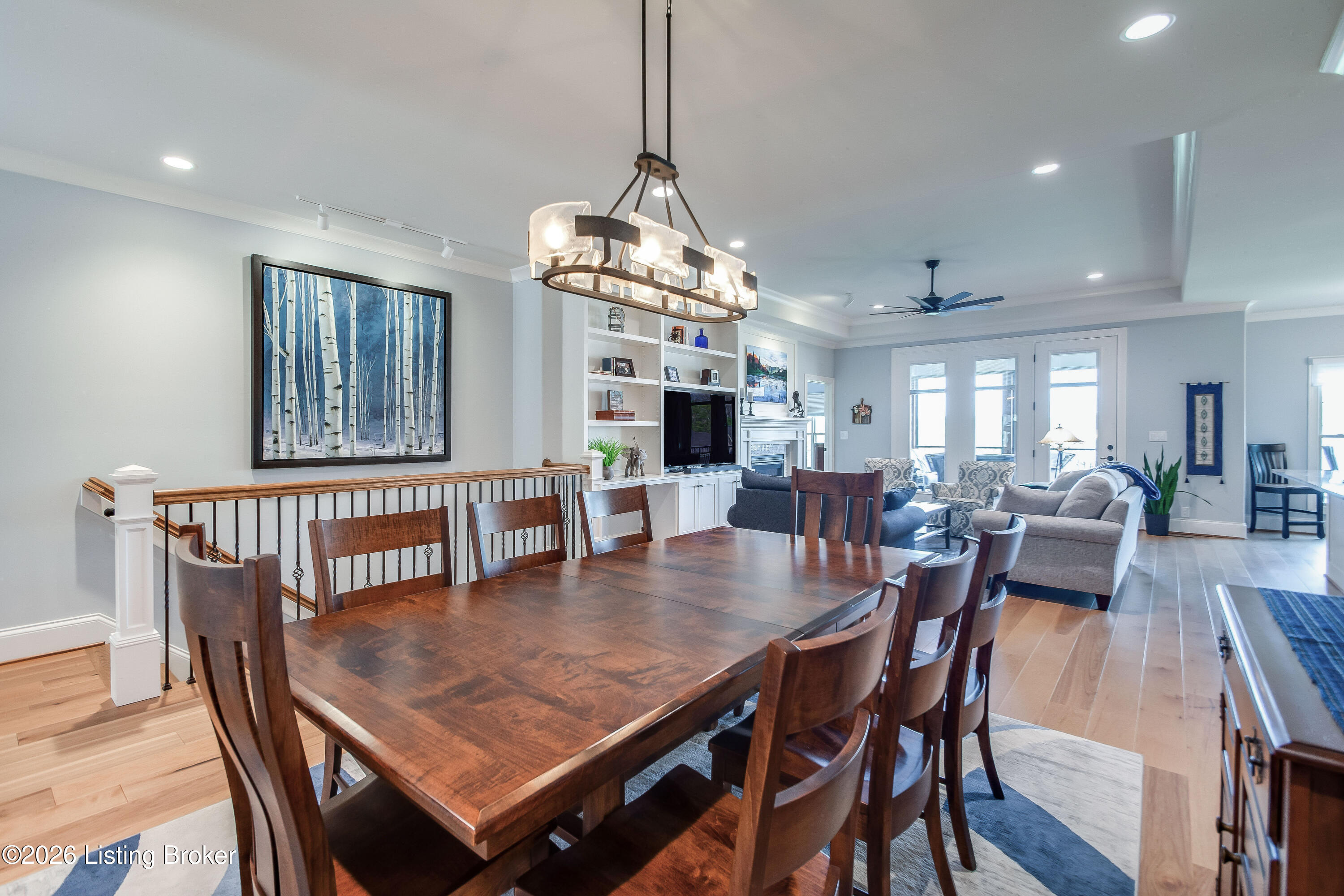 213 Locust Park Pl