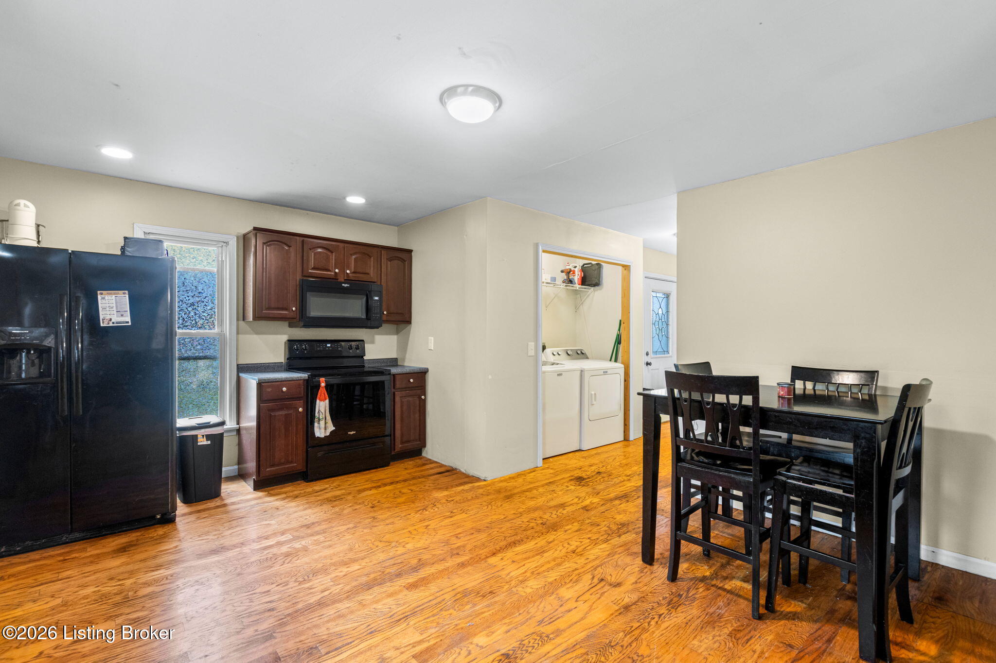 99 Olympia Dr