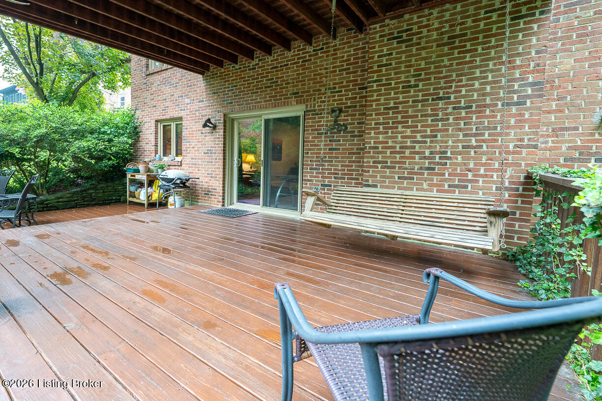2401 Tavener Dr