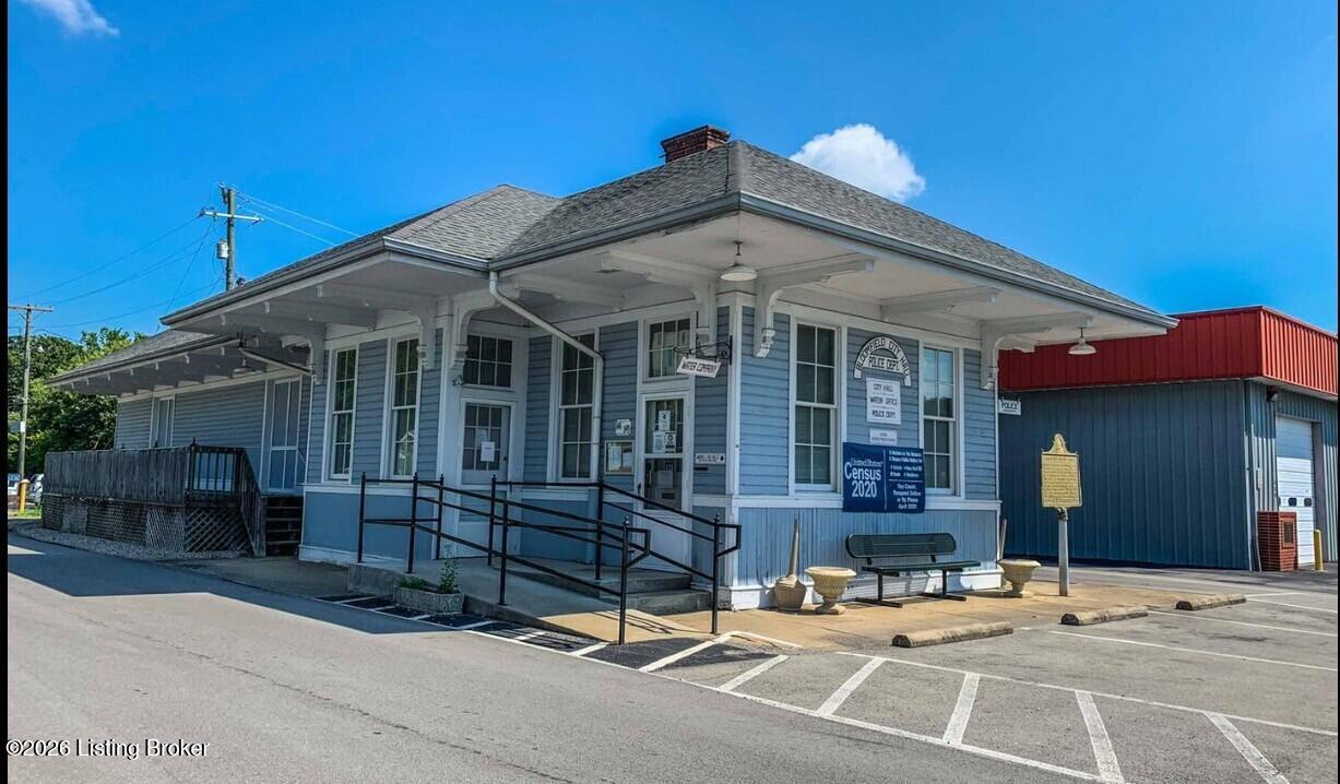 136 Goodloe Ave