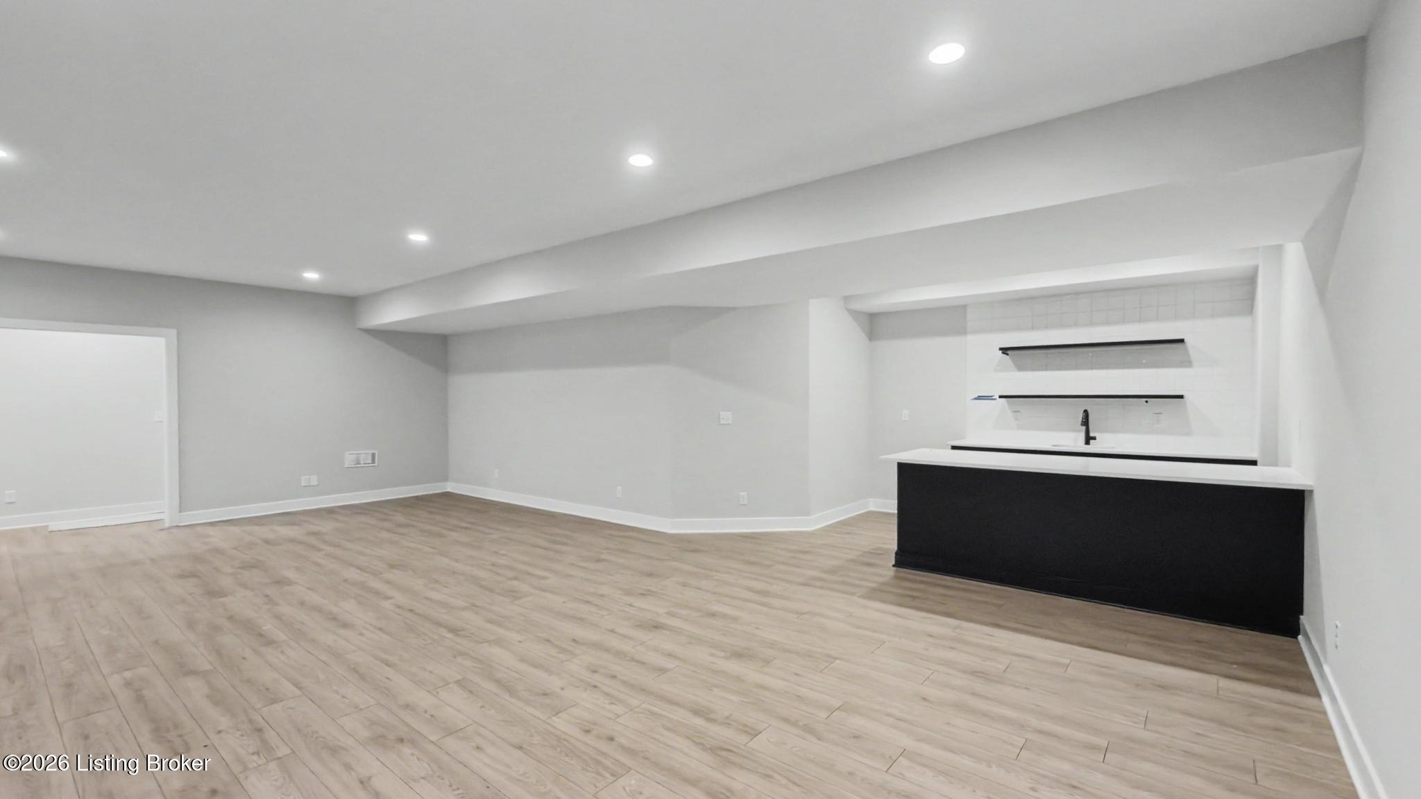 189 Dalton Dr