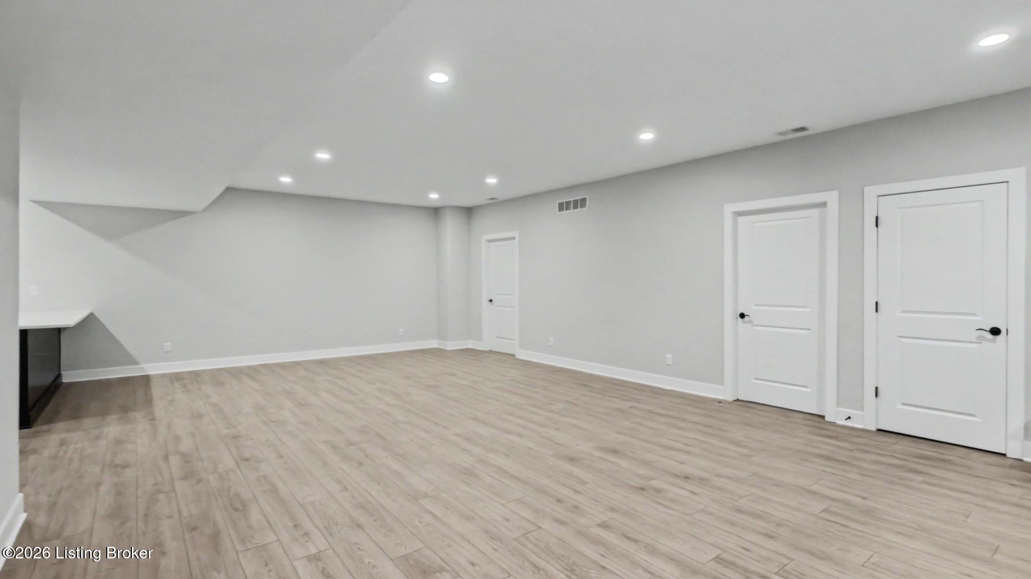 189 Dalton Dr